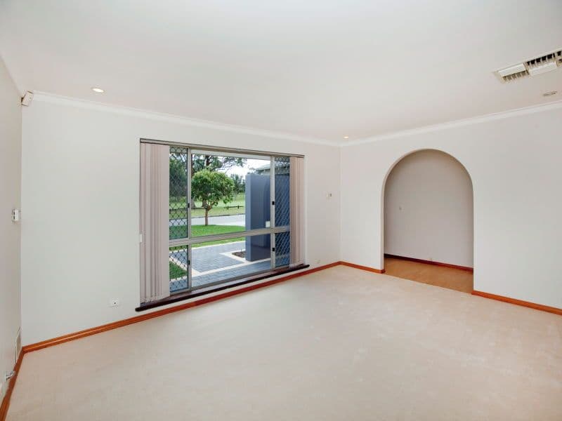 20 Hookwood Road, MORLEY WA 6062, Morley - Thumbnail 8