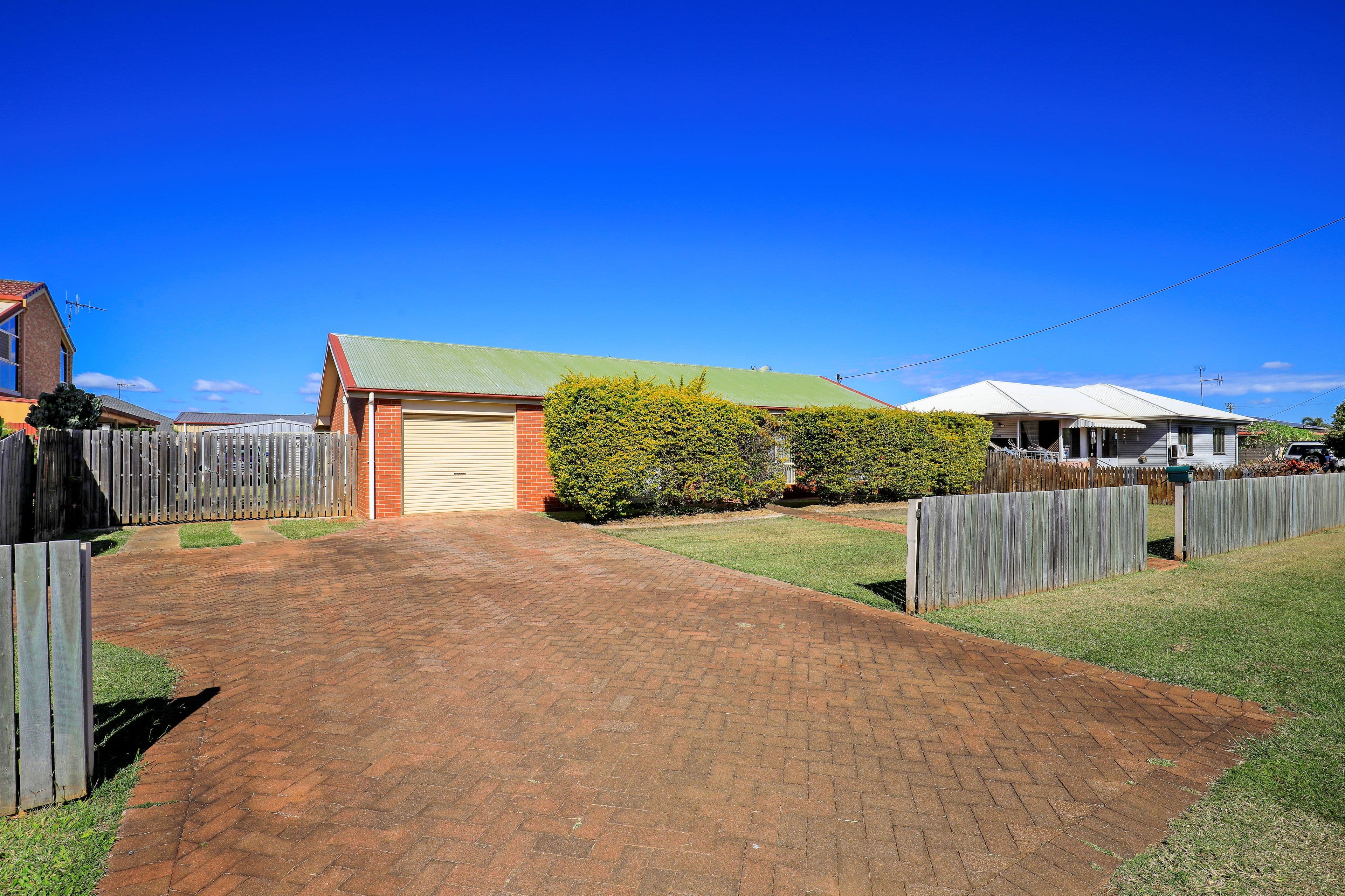 228 Bargara Road, Kalkie QLD 4670, Kalkie - Thumbnail 2