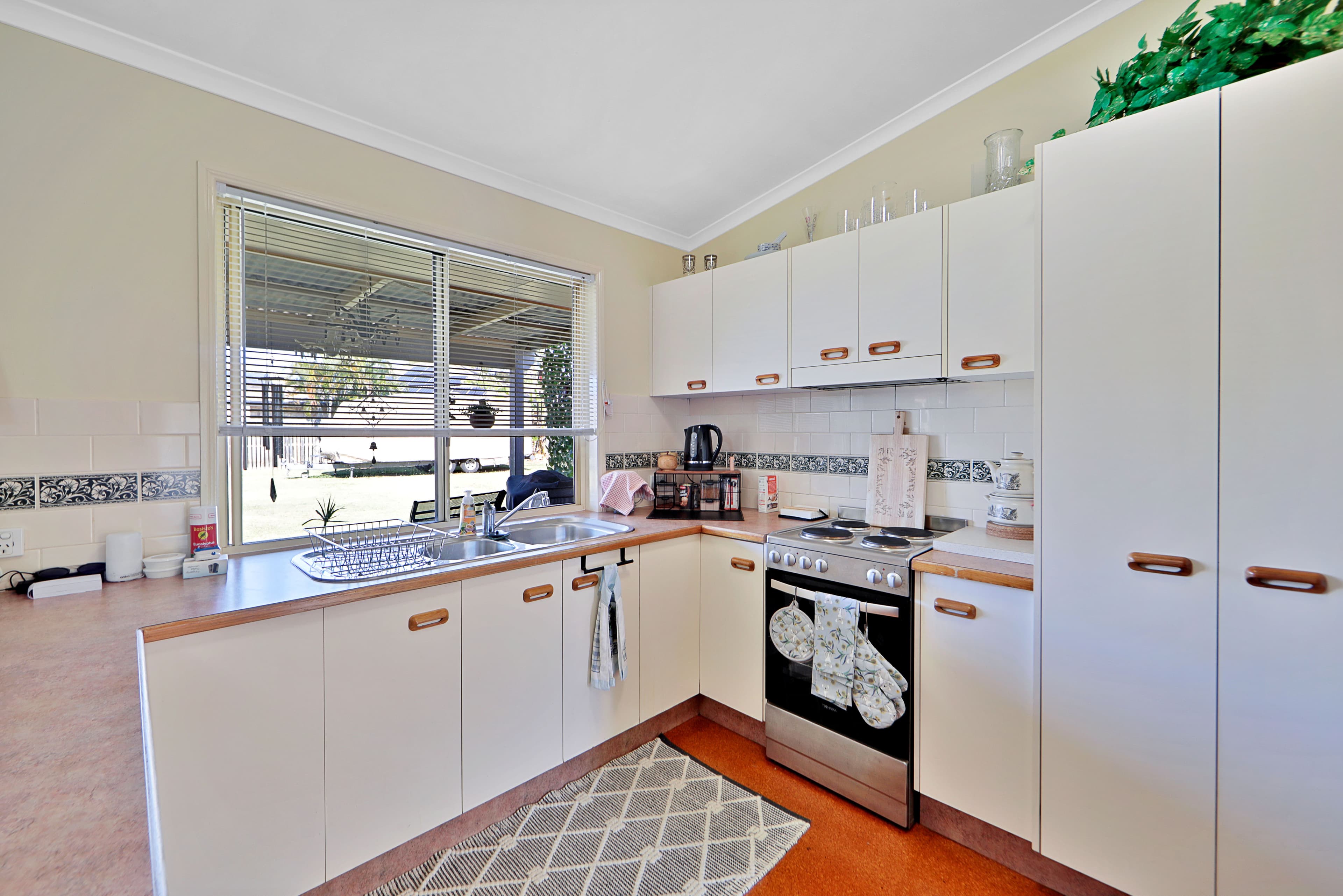228 Bargara Road, Kalkie QLD 4670, Kalkie - Thumbnail 8