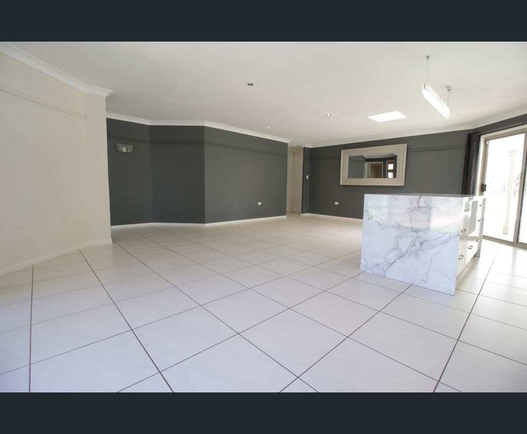 16 Batavia Court, Emerald QLD 4720, Emerald - Thumbnail 4