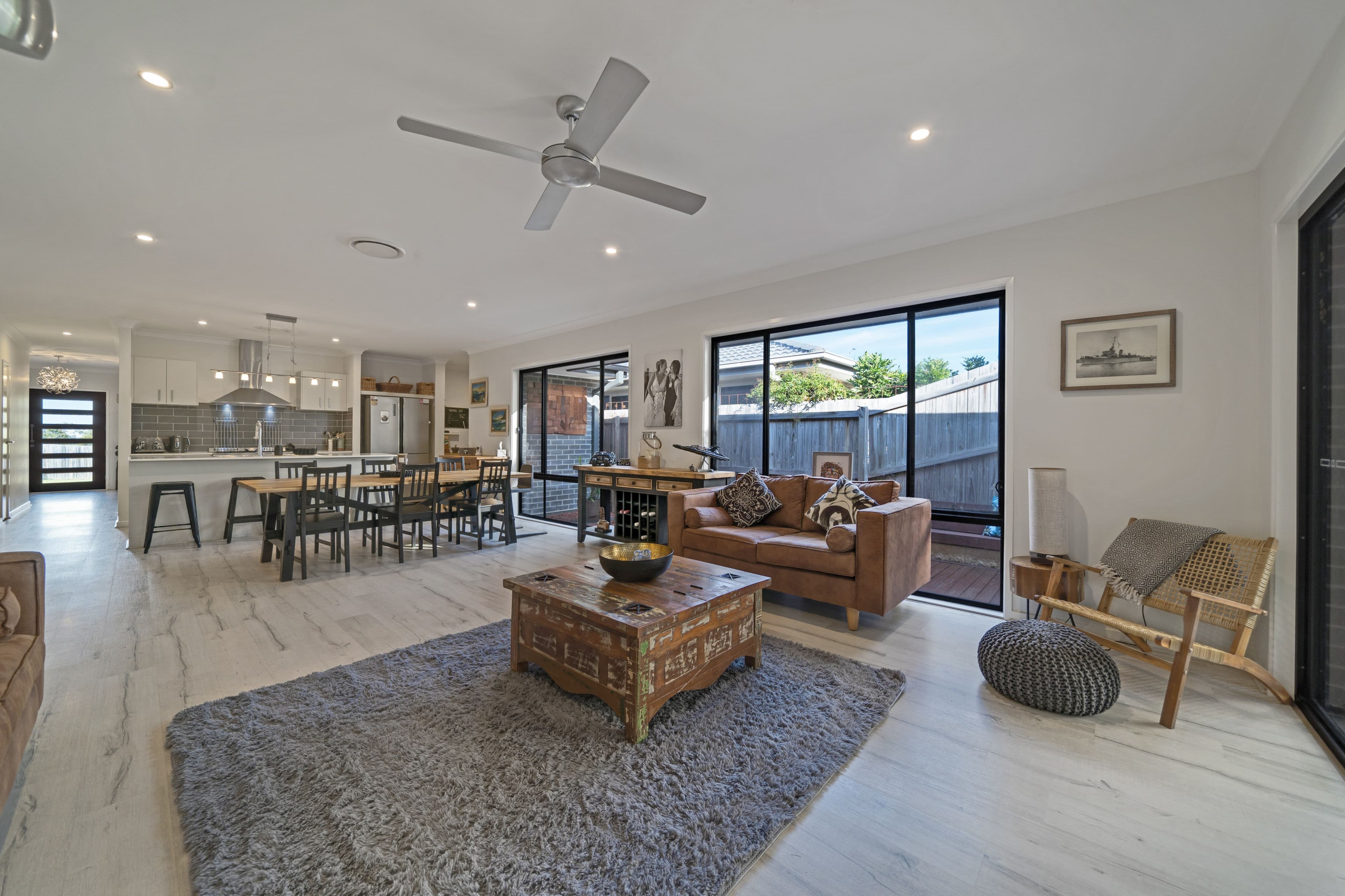 14 Meander Circuit, Holmview QLD 4207, Holmview - Thumbnail 3
