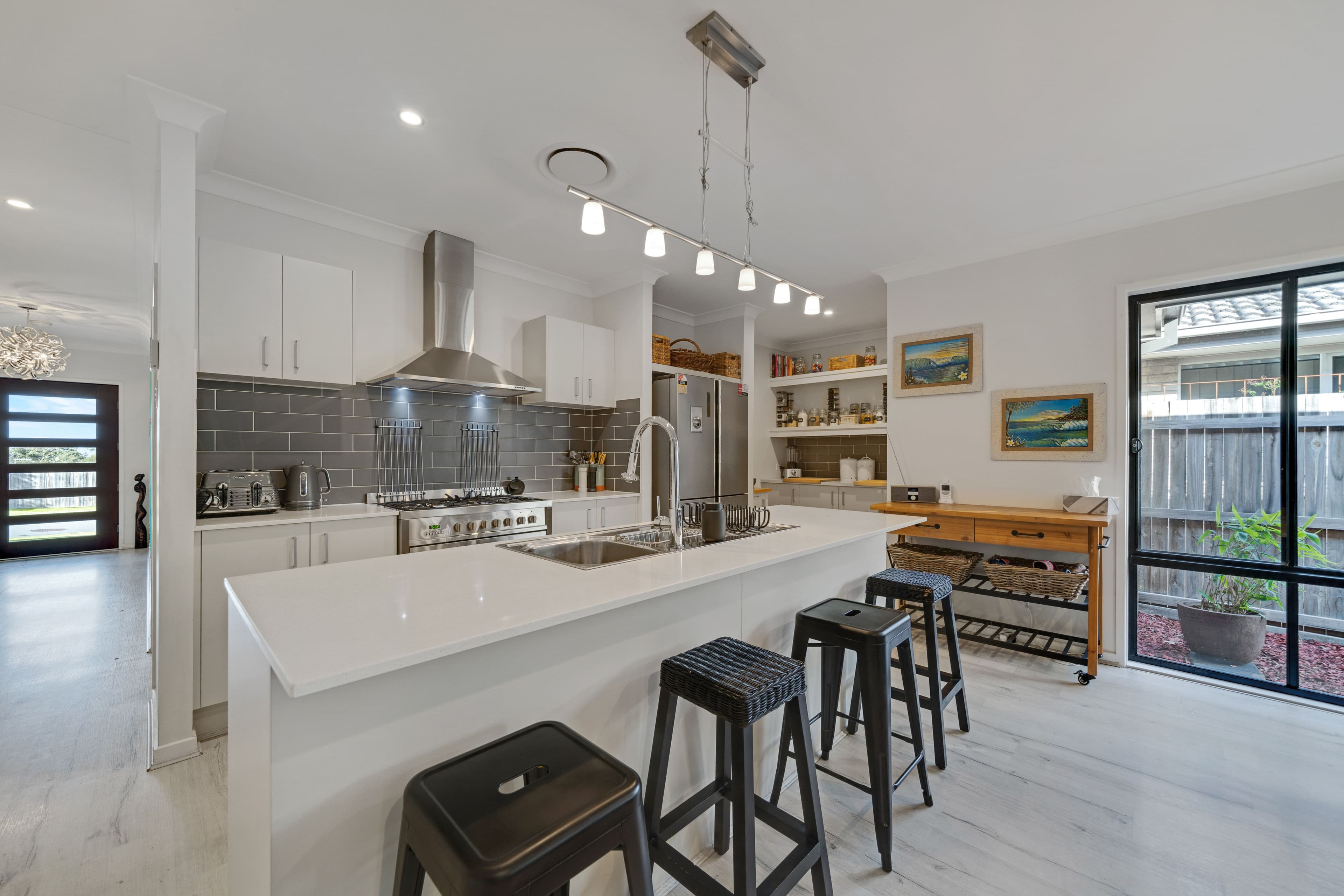 14 Meander Circuit, Holmview QLD 4207, Holmview - Thumbnail 4