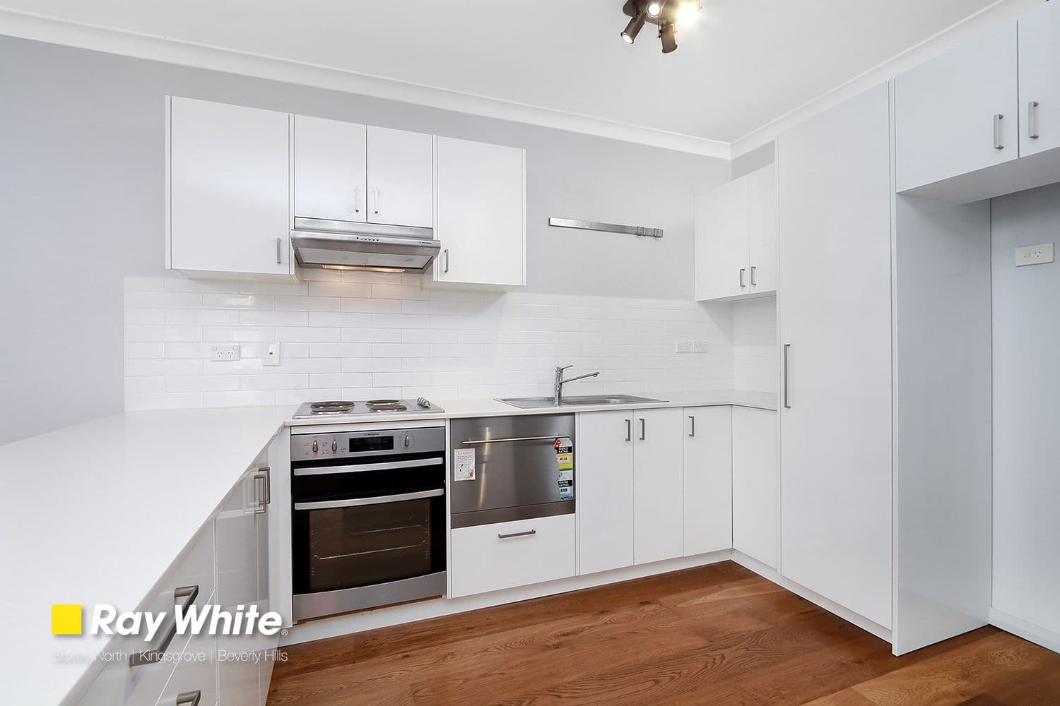8/20 Ocean Street, Penshurst NSW 2222, Penshurst - Thumbnail 2