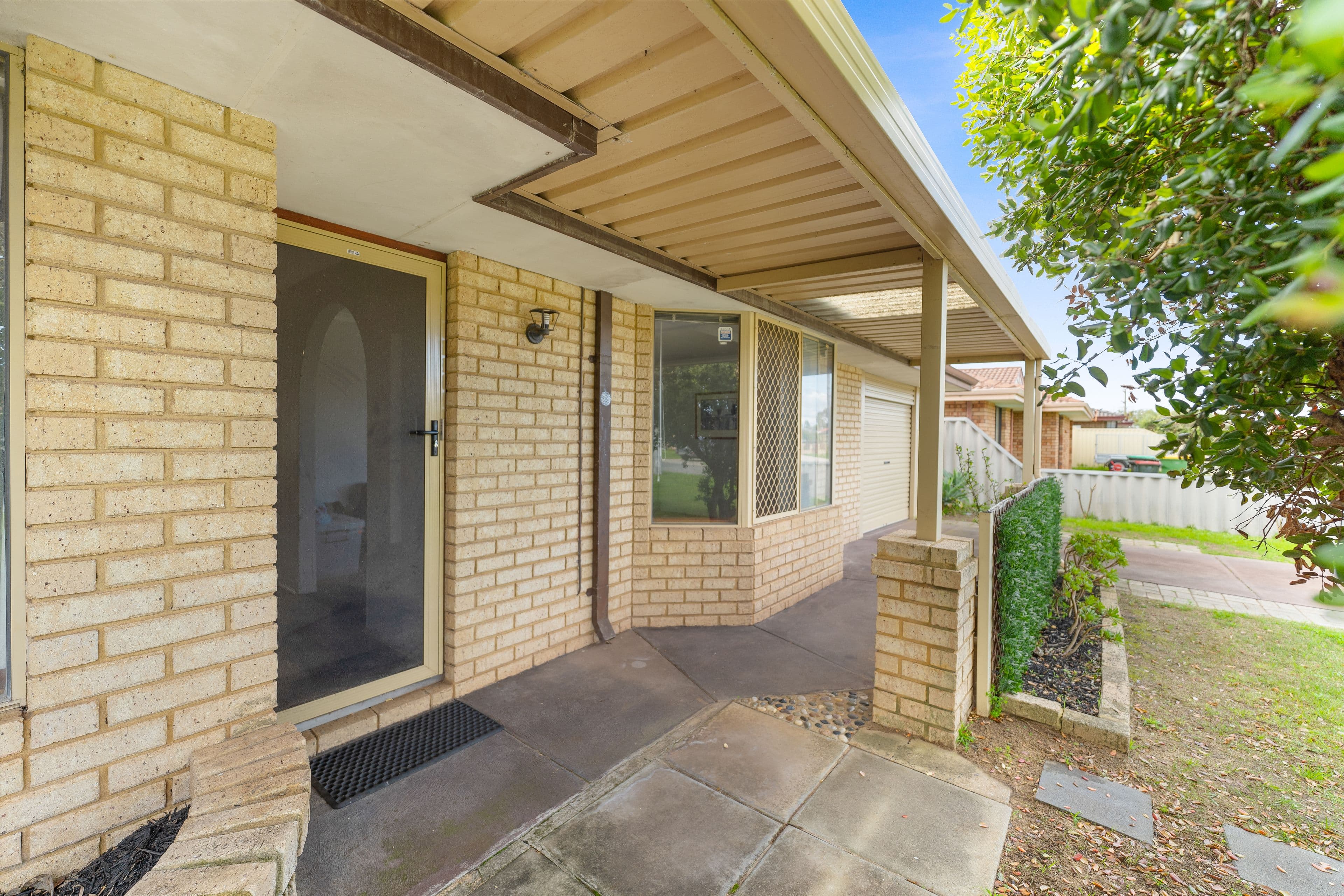 8 Conway Loop, Waikiki WA 6169, Waikiki - Thumbnail 3