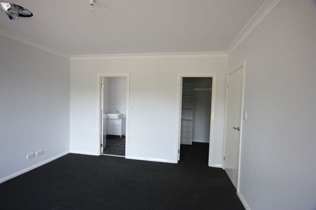 3403 Holland, SPRING FARM NSW 2570, Spring Farm - Thumbnail 4