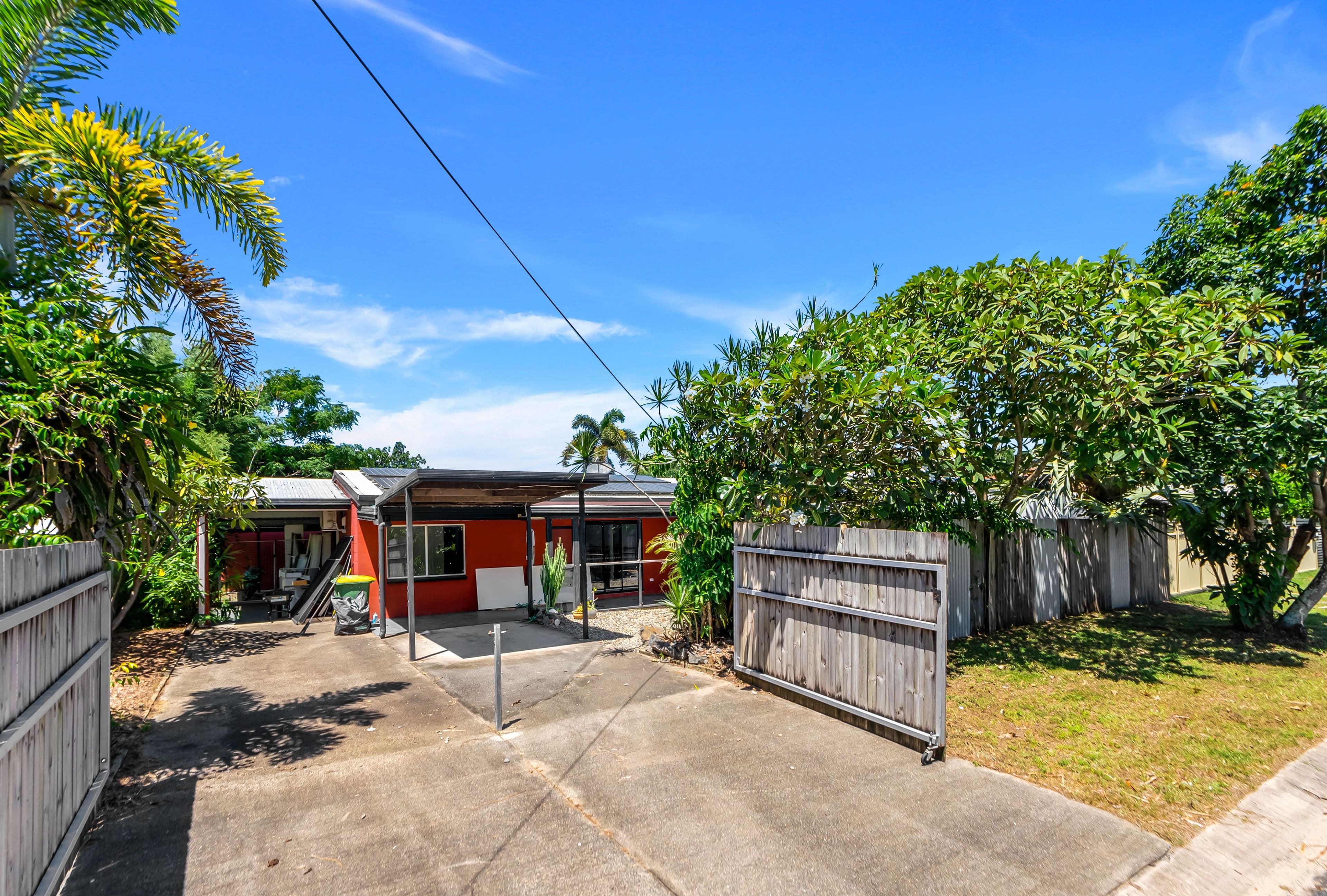 3 Salwood Close, Holloways Beach QLD 4878, Holloways Beach - Thumbnail 2