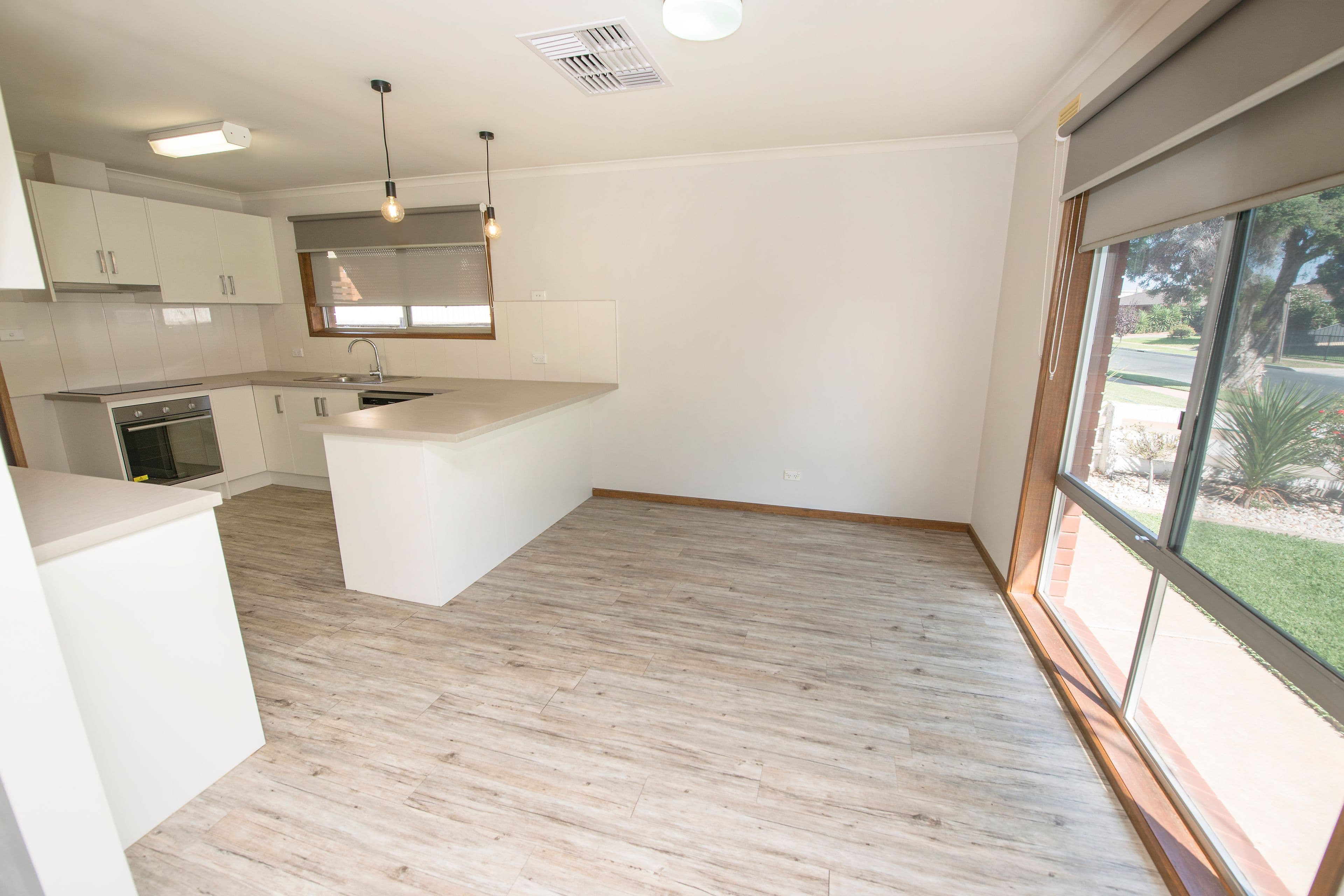 11 Byrnes Street, Swan Hill VIC 3585, Swan Hill - Thumbnail 4