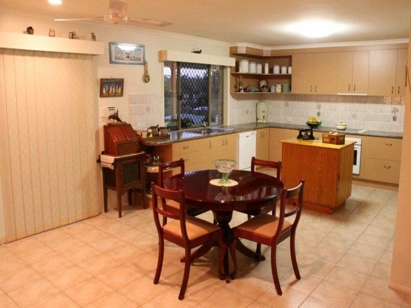 1 Cobalt Crescent, TANNUM SANDS QLD 4680, Tannum Sands - Thumbnail 4