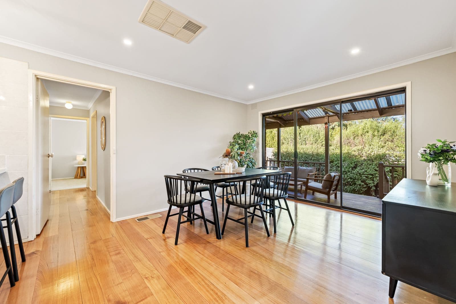 14 Hamsterley Square, Wantirna VIC 3152, Wantirna - Thumbnail 5