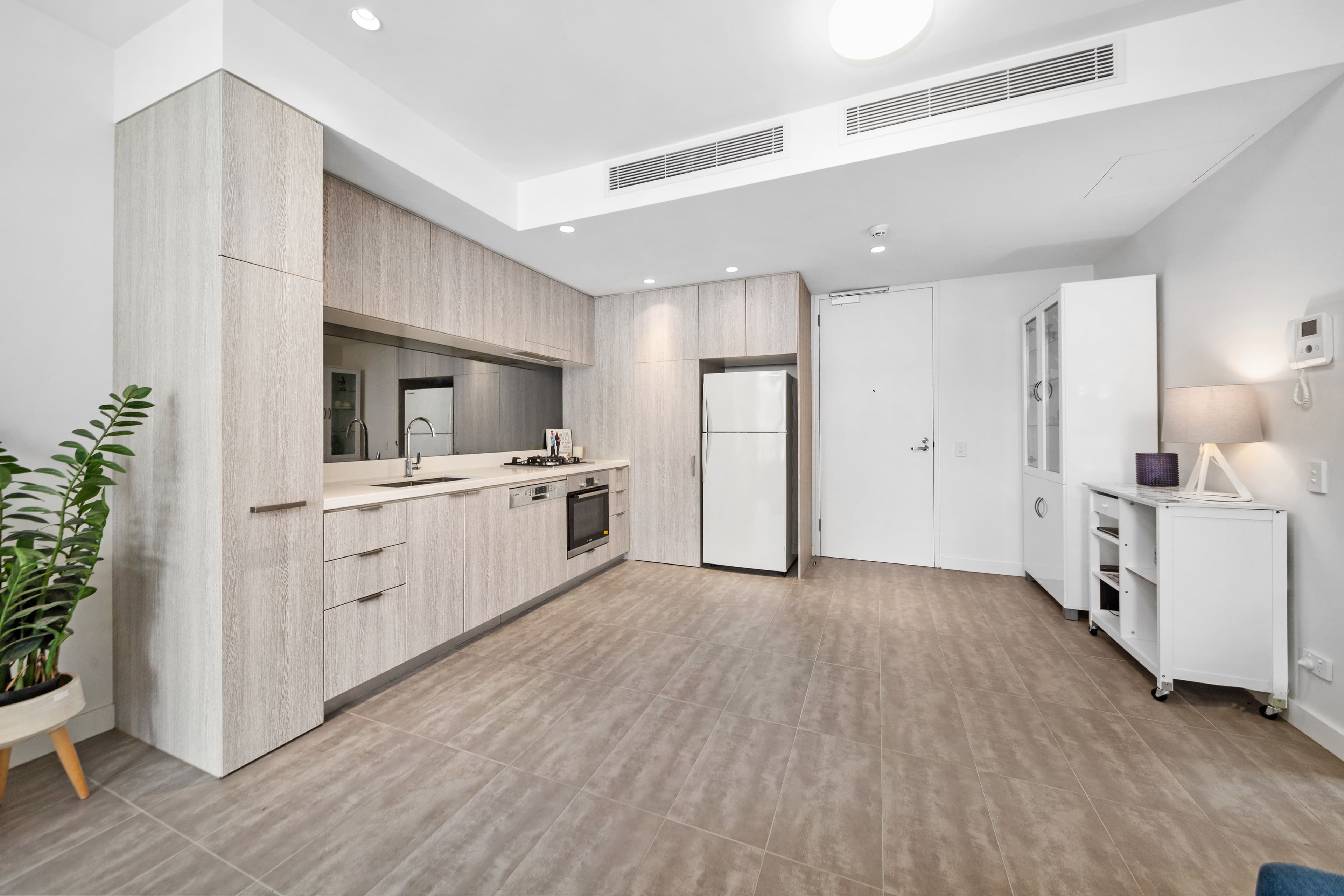 523 / 61 Dowling Street, Nelson Bay NSW 2315, Nelson Bay - Thumbnail 2