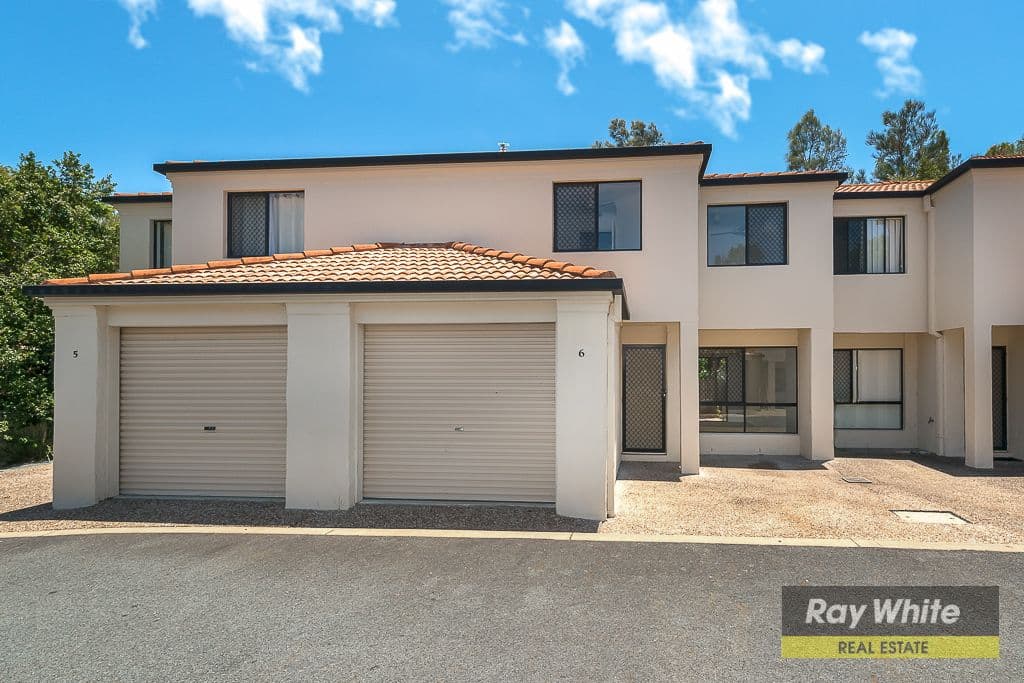 37 Harley Street, Labrador QLD 4215, Labrador - Thumbnail 2
