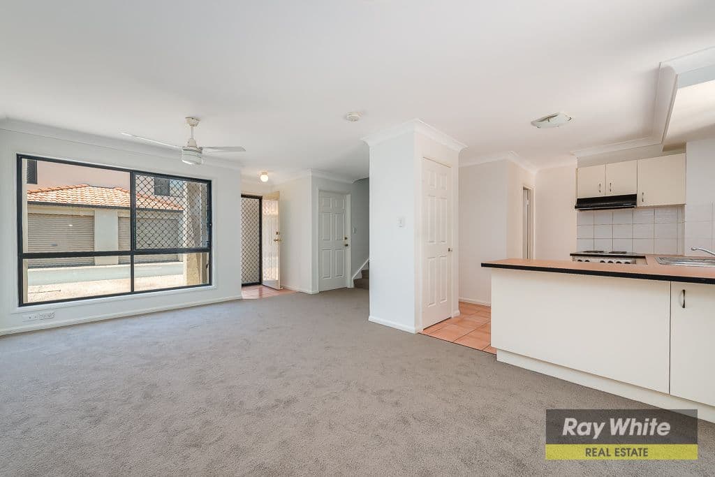 37 Harley Street, Labrador QLD 4215, Labrador - Thumbnail 3