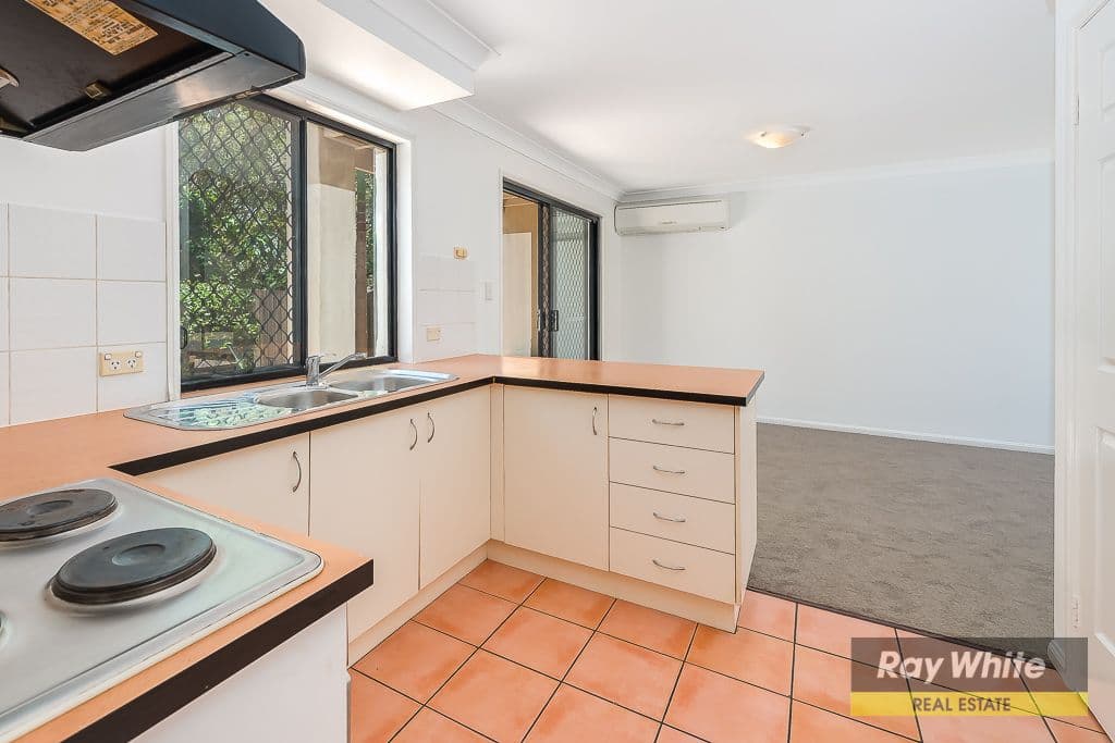 37 Harley Street, Labrador QLD 4215, Labrador - Thumbnail 5
