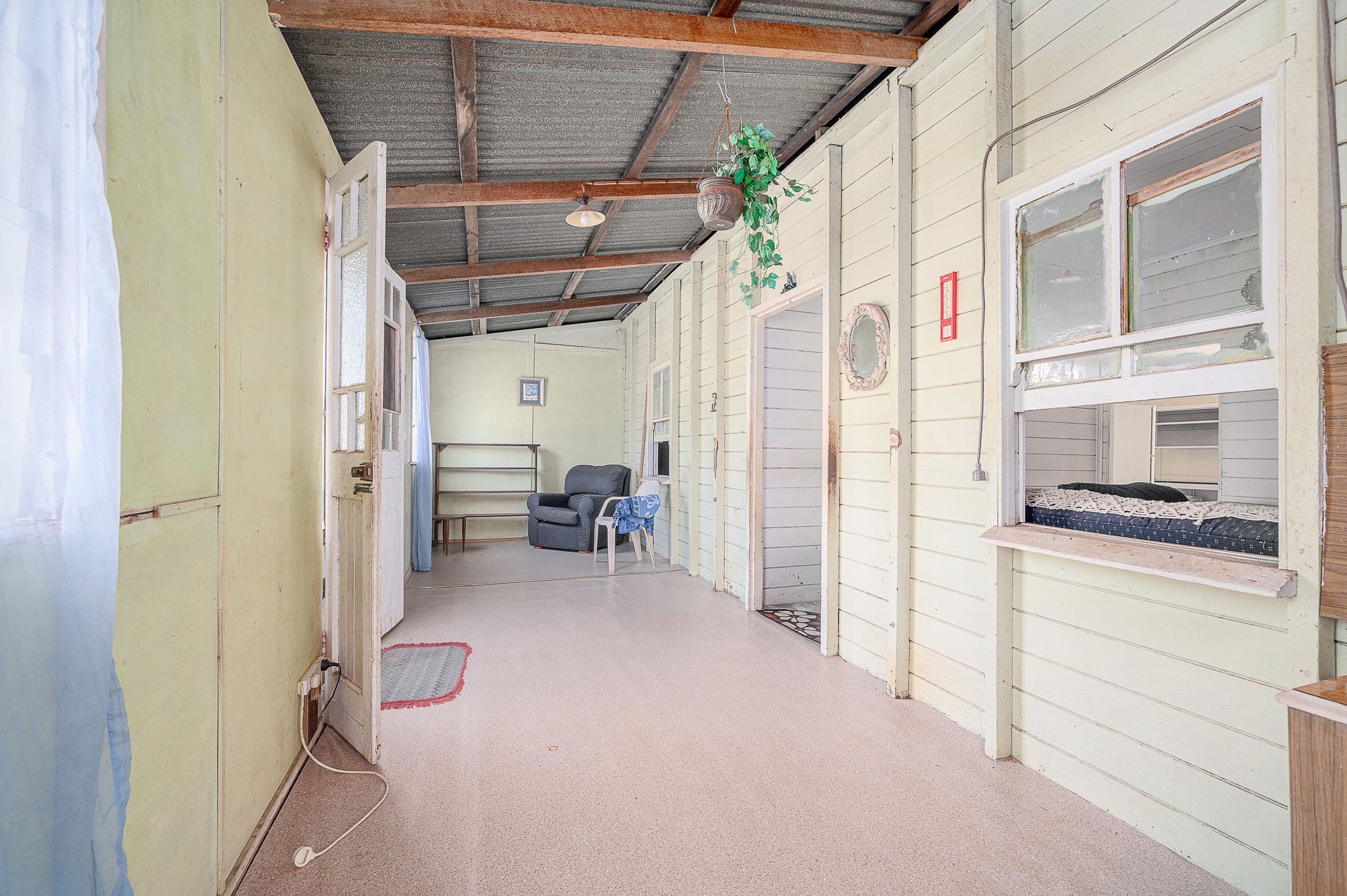 28 Agnes Street, South Gladstone QLD 4680, South Gladstone - Thumbnail 3
