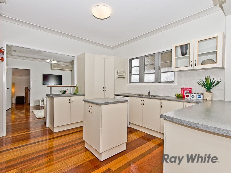 132 Pateena Street, Stafford QLD 4053, Stafford - Thumbnail 3