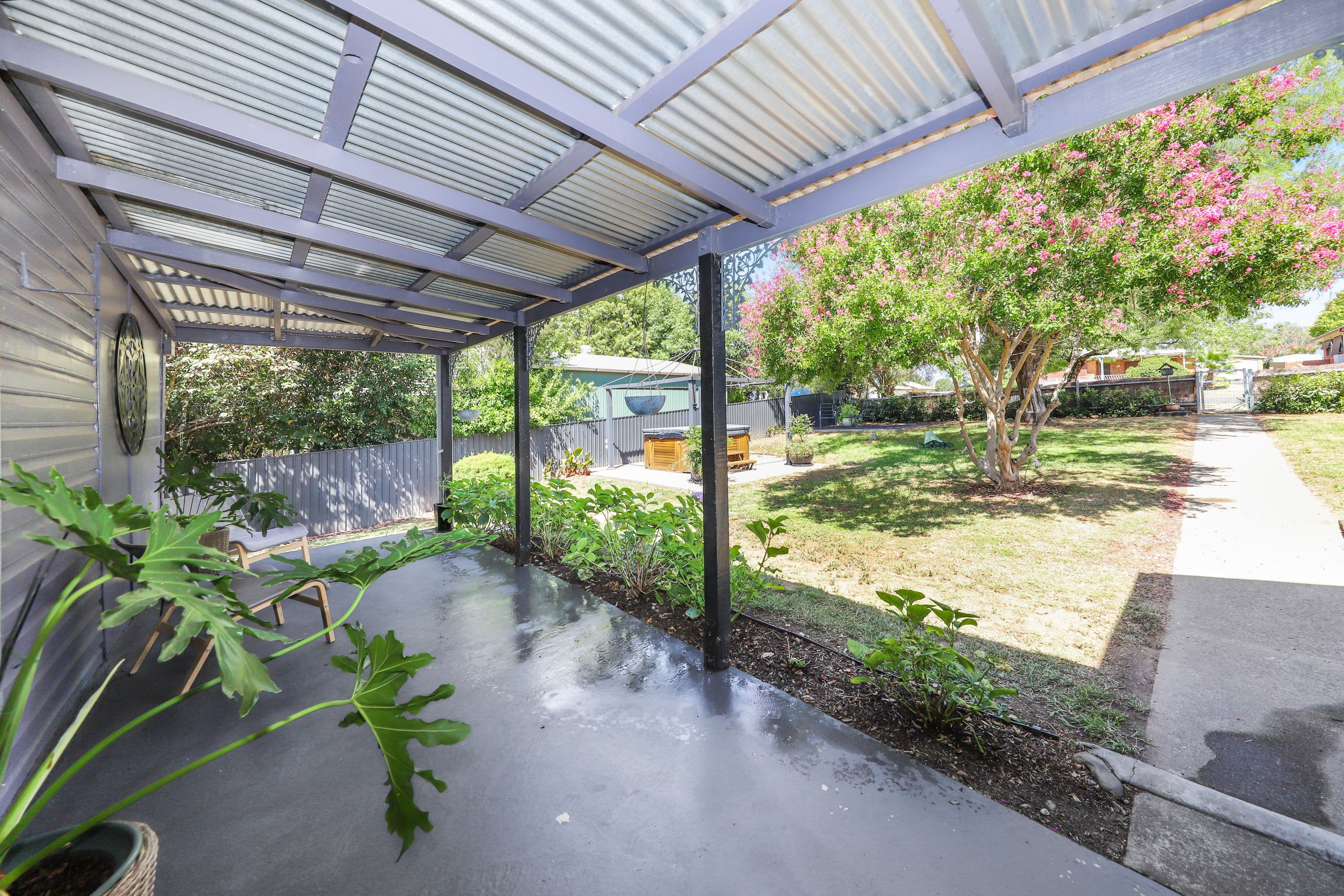 7 Broughton Street, Tumut NSW 2720, Tumut - Thumbnail 2