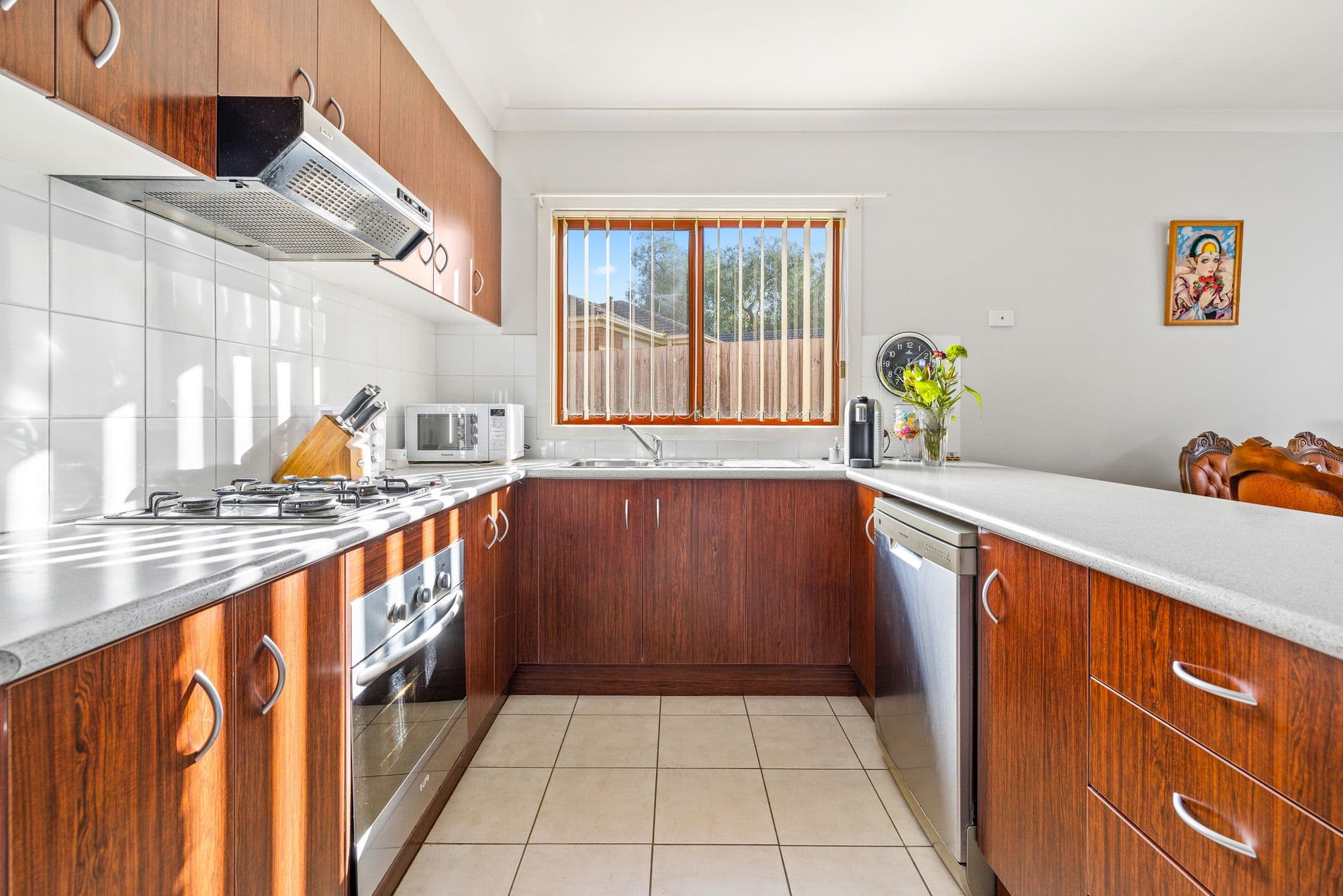 15A Hooker Road, Werribee VIC 3030, Werribee - Thumbnail 2