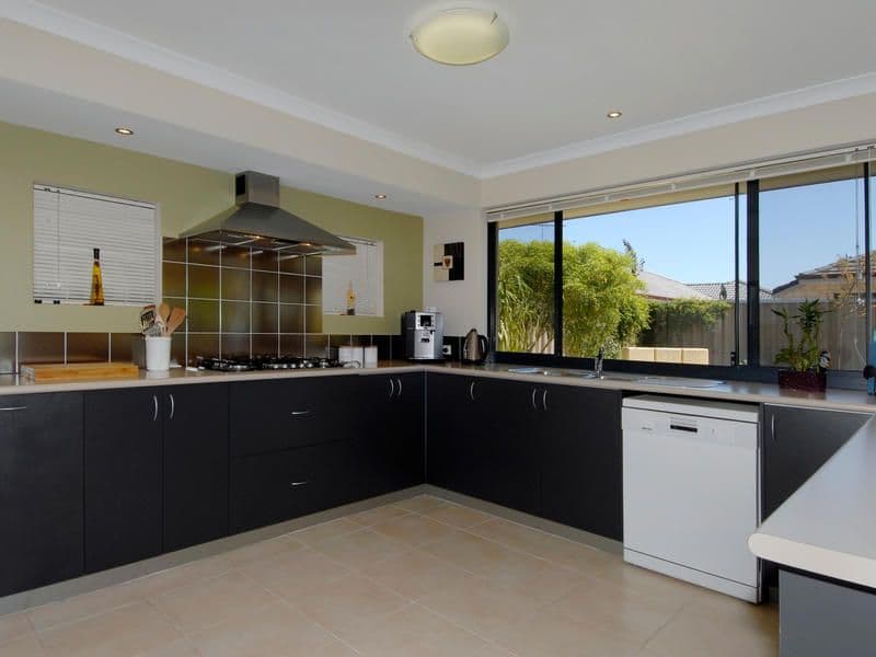 3 Lyons Street, Ingham, QLD, Ingham - Thumbnail 2