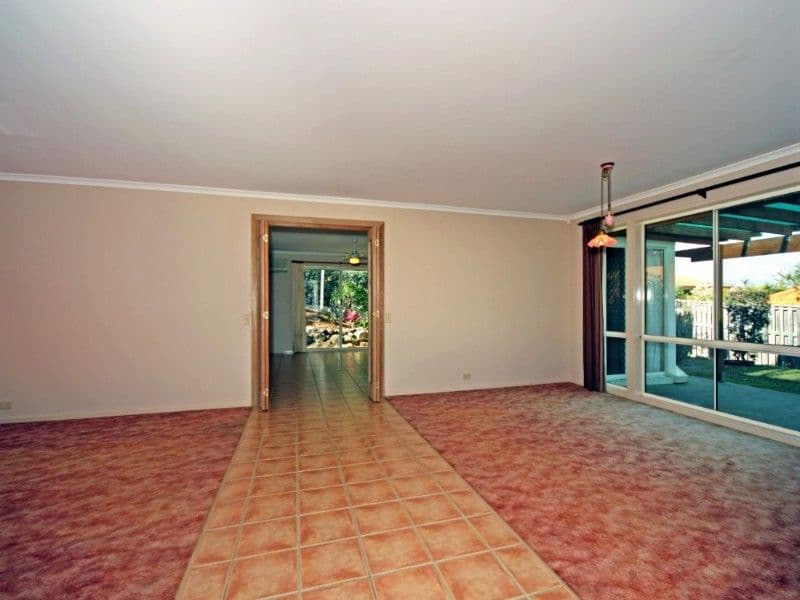 13 Moorea Court, PACIFIC PINES QLD 4211, Pacific Pines - Thumbnail 4