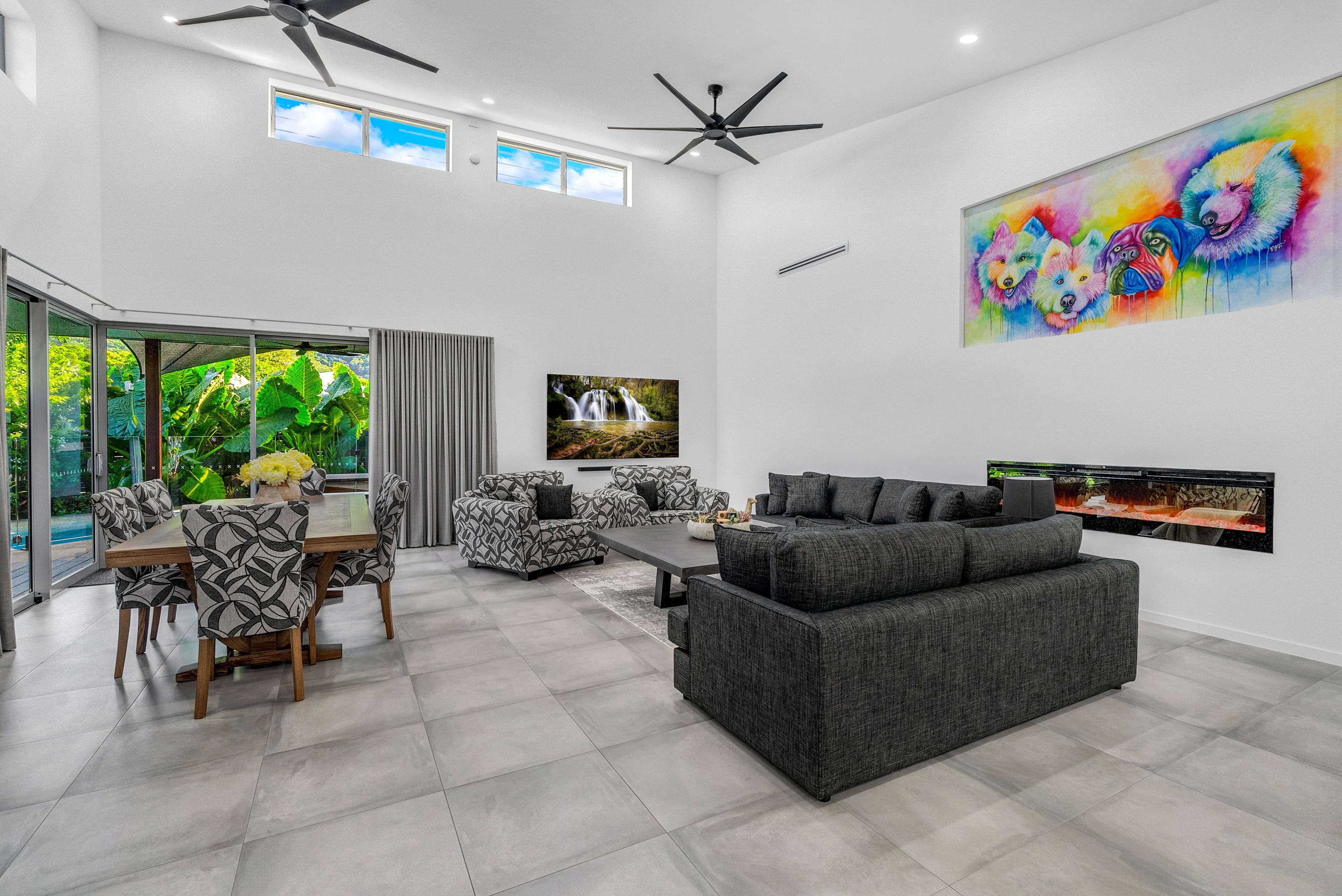 19 Seaside Parade, Palm Cove QLD 4879, Palm Cove - Thumbnail 2