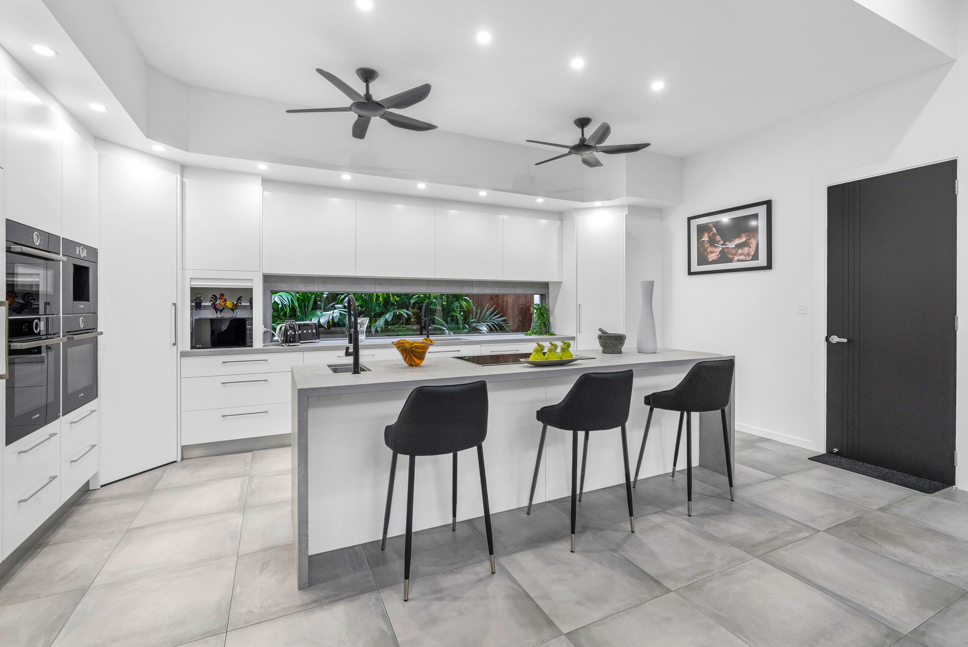 19 Seaside Parade, Palm Cove QLD 4879, Palm Cove - Thumbnail 4