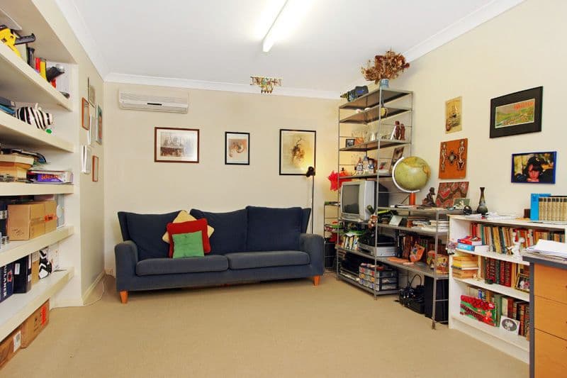 28 Carwoola Street, BARDON QLD 4065, Bardon - Thumbnail 2