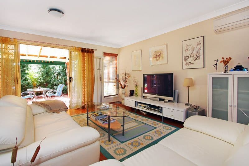 28 Carwoola Street, BARDON QLD 4065, Bardon - Thumbnail 3