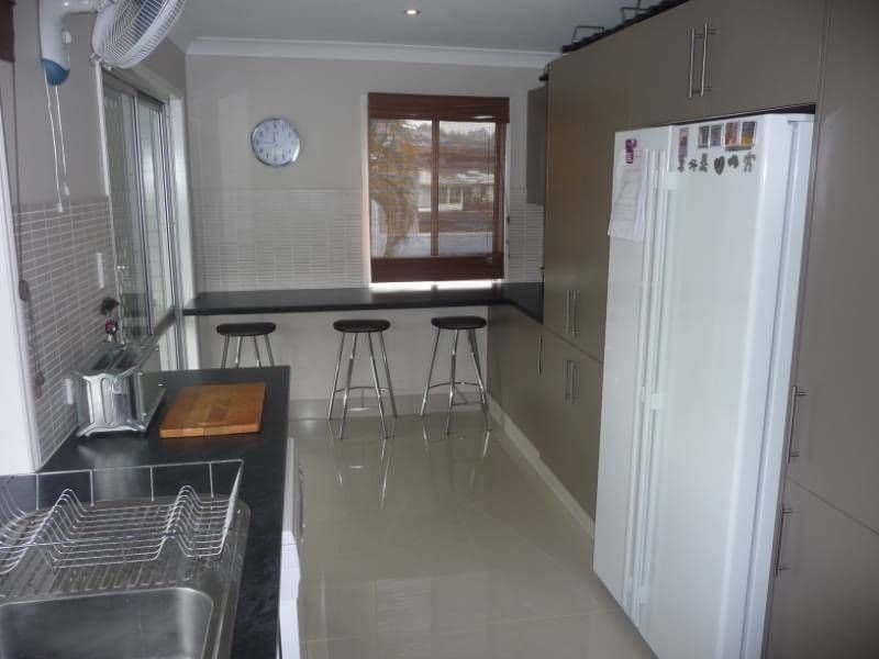 3 Sinclair Place, BEENLEIGH QLD 4207, Beenleigh - Thumbnail 3