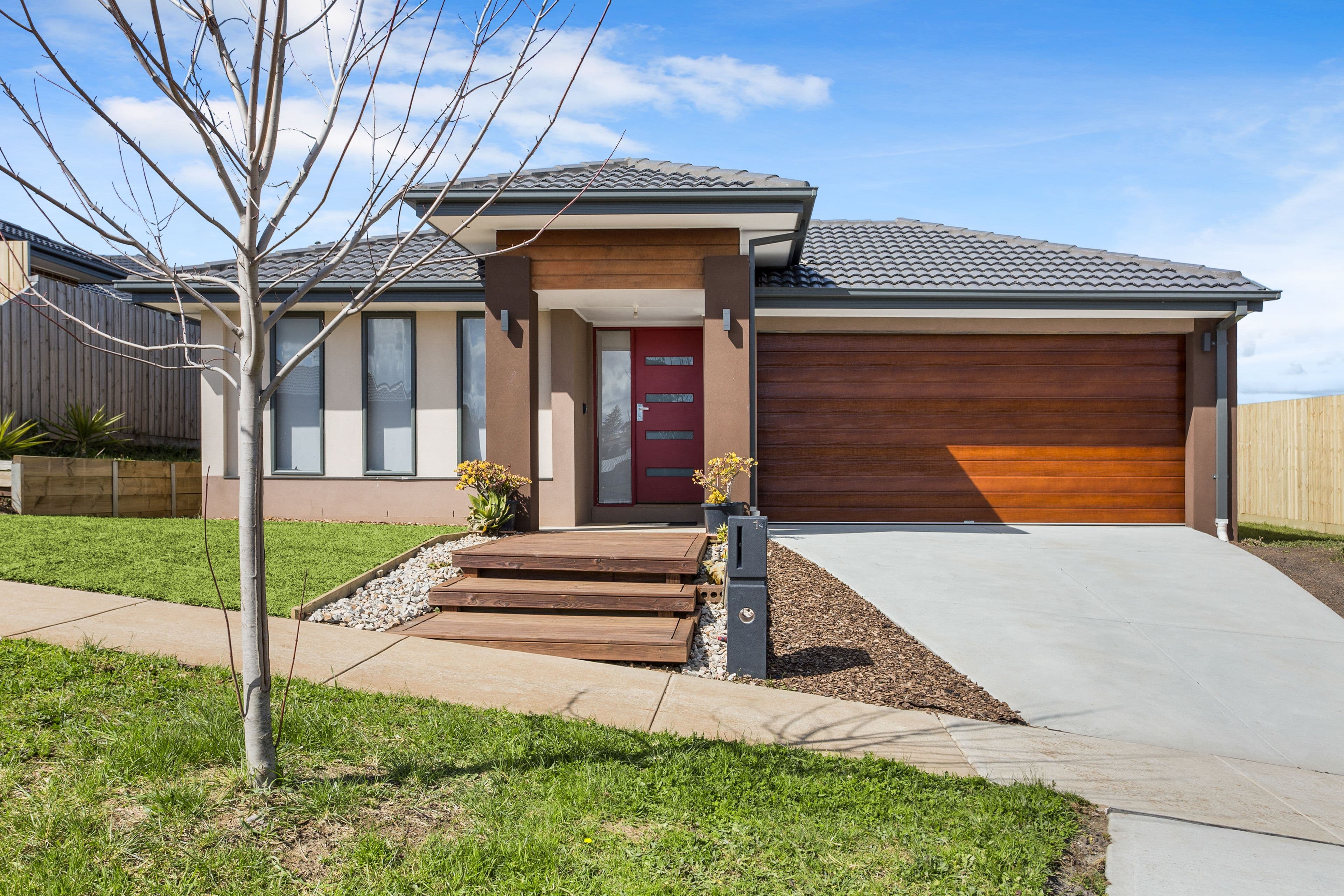 14 Buscombe Cresent, Drouin VIC 3818, Drouin - Image 1