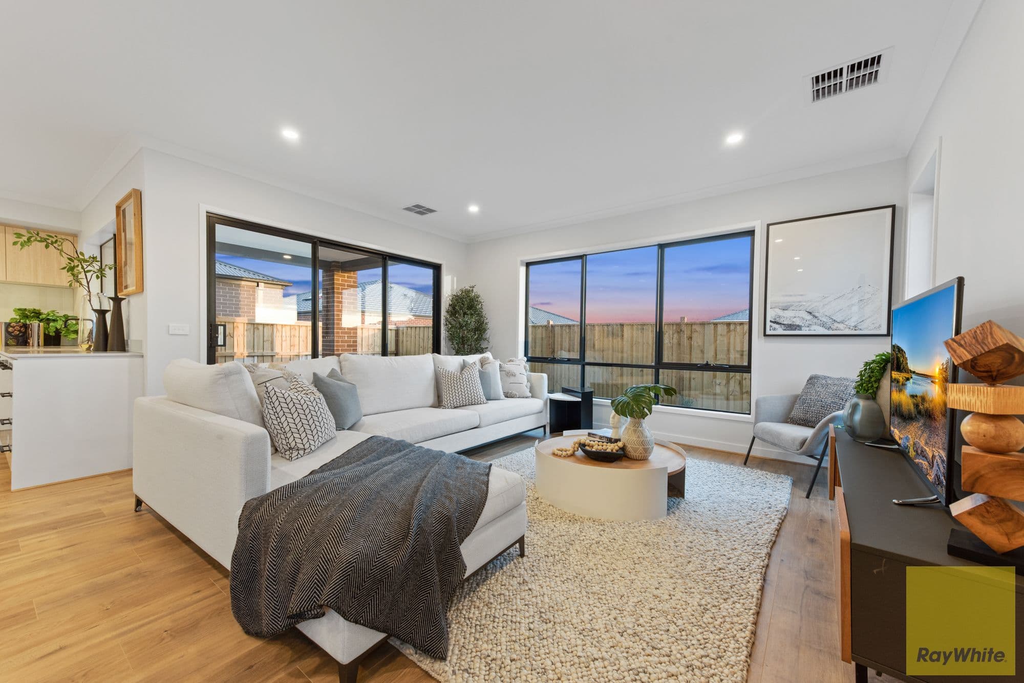 29 Huntington Avenue, BONNIE BROOK VIC 3335, Bonnie Brook - Thumbnail 8