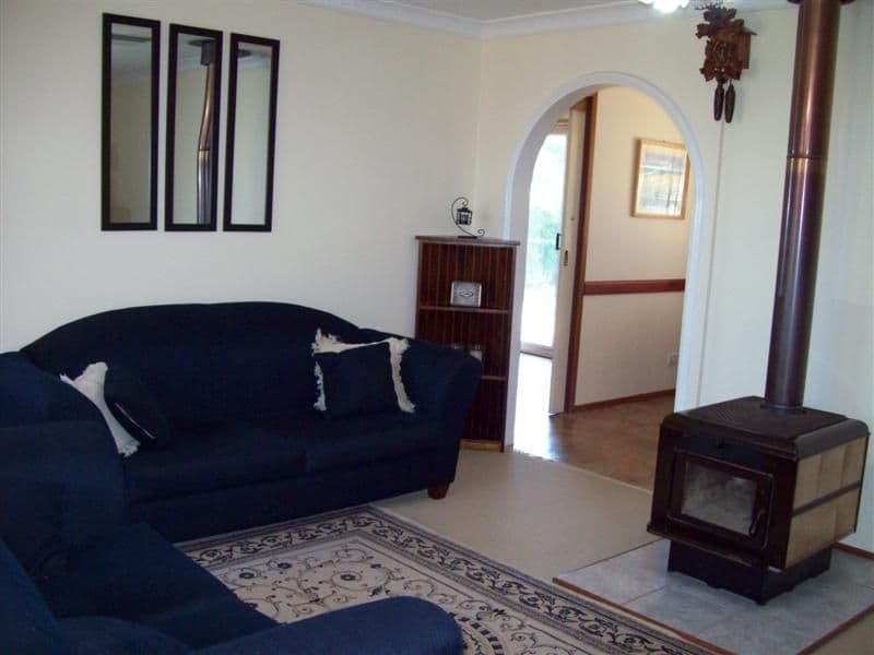 4  Flinders Close, DUBBO NSW 2830, Dubbo - Thumbnail 3