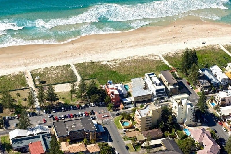 167 Hedges Avenue, MERMAID BEACH QLD 4218, Mermaid Beach - Thumbnail 6