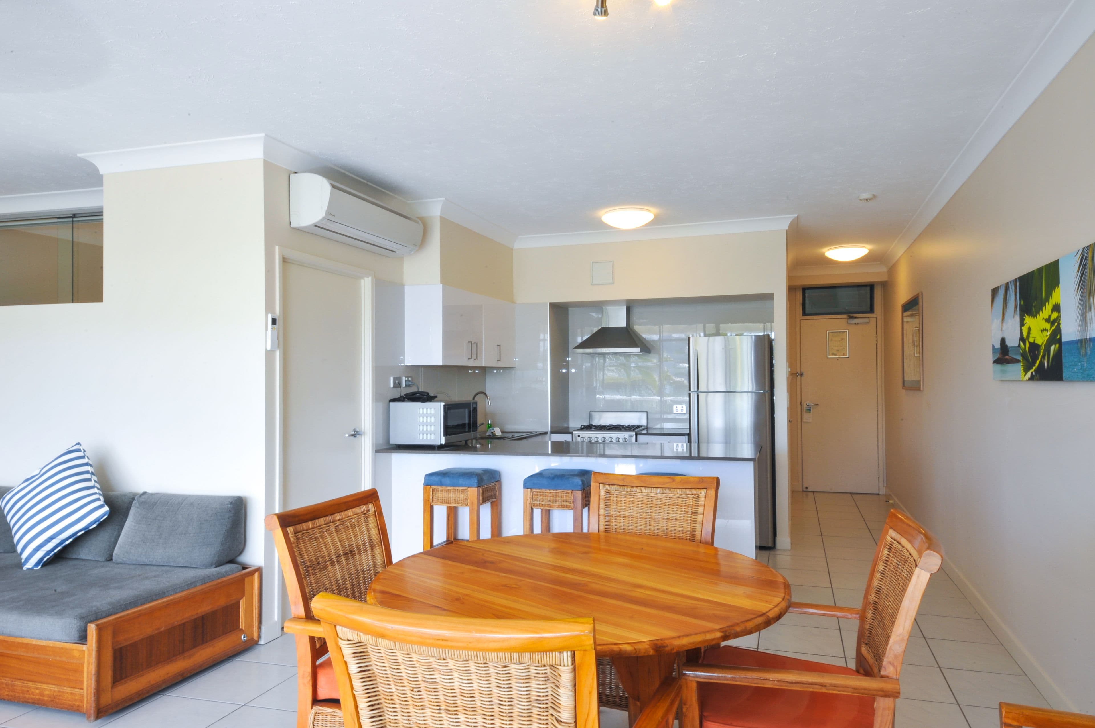 302 E Whitsunday Apartments, Hamilton Island QLD 4803, Hamilton Island - Thumbnail 8