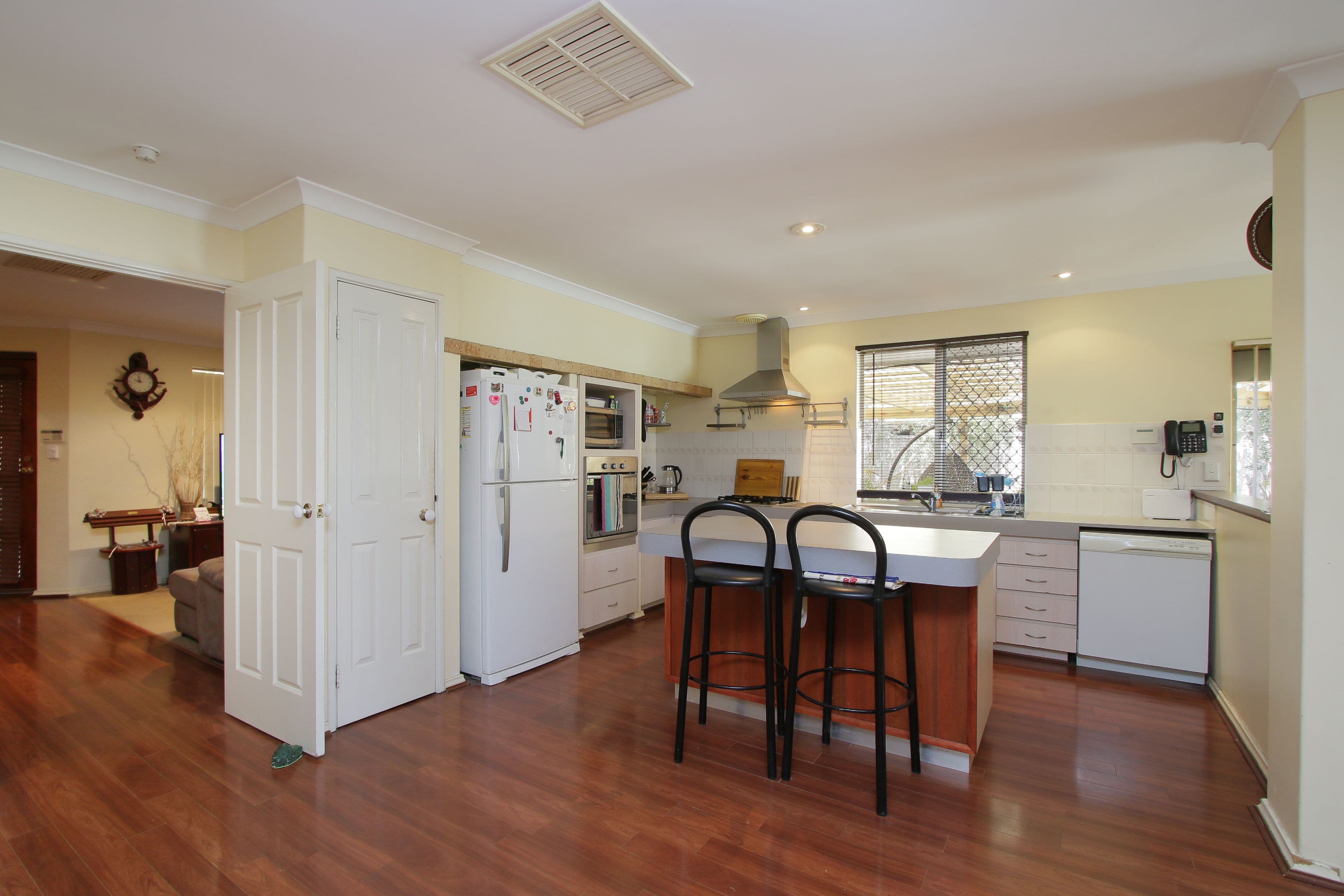 26 Liata Court, Thornlie WA 6108, Thornlie - Thumbnail 8