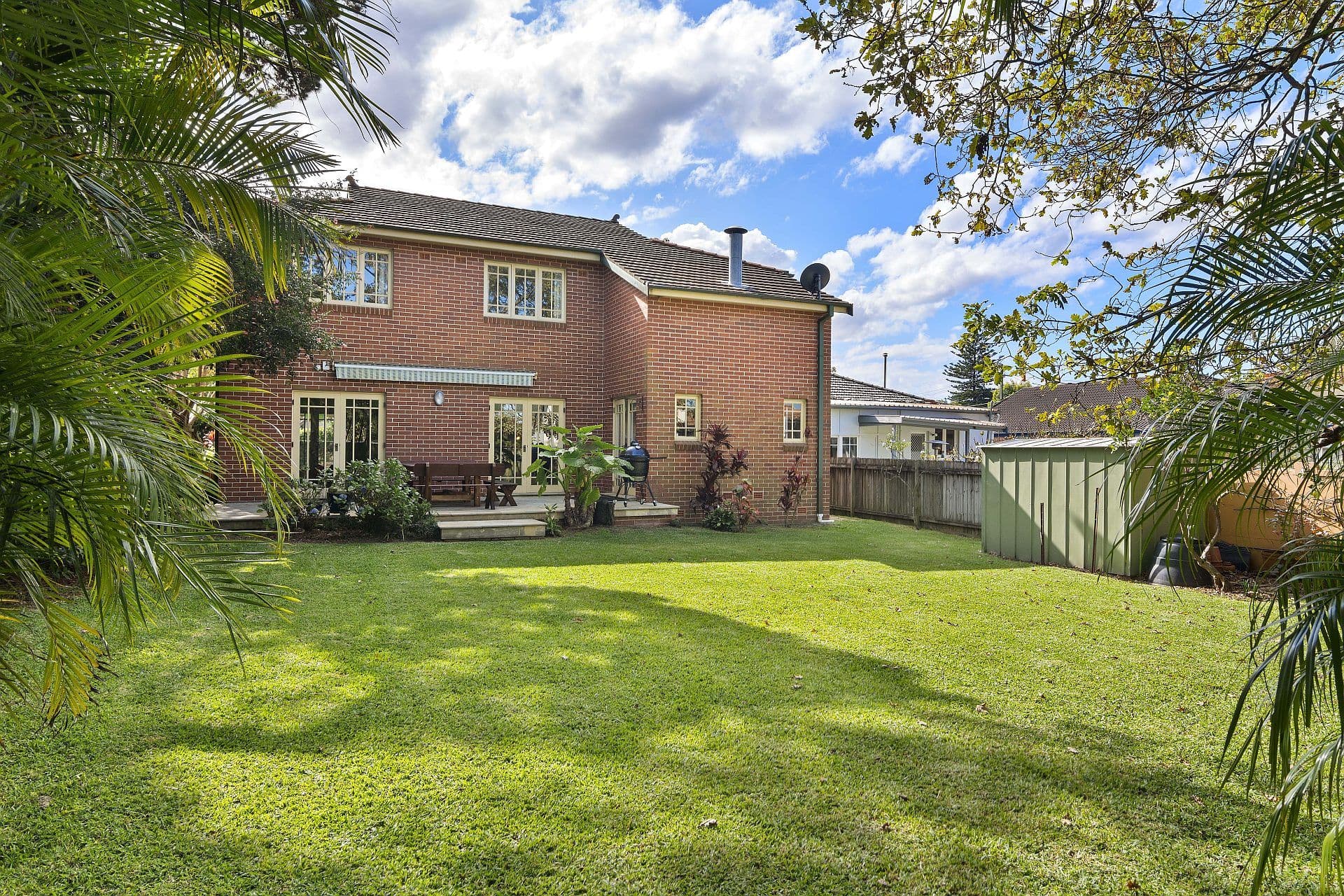 18 Edinburgh Road, Willoughby - Thumbnail 2