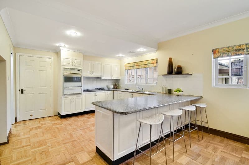 18 Edinburgh Road, Willoughby - Thumbnail 7