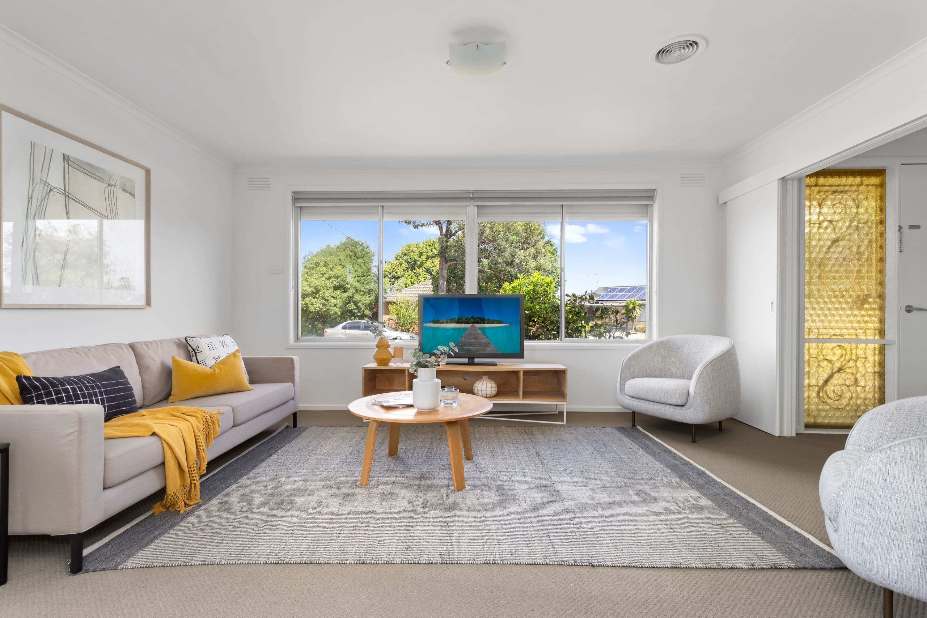 1 Delatite Close, Epping VIC 3076, Epping - Thumbnail 2