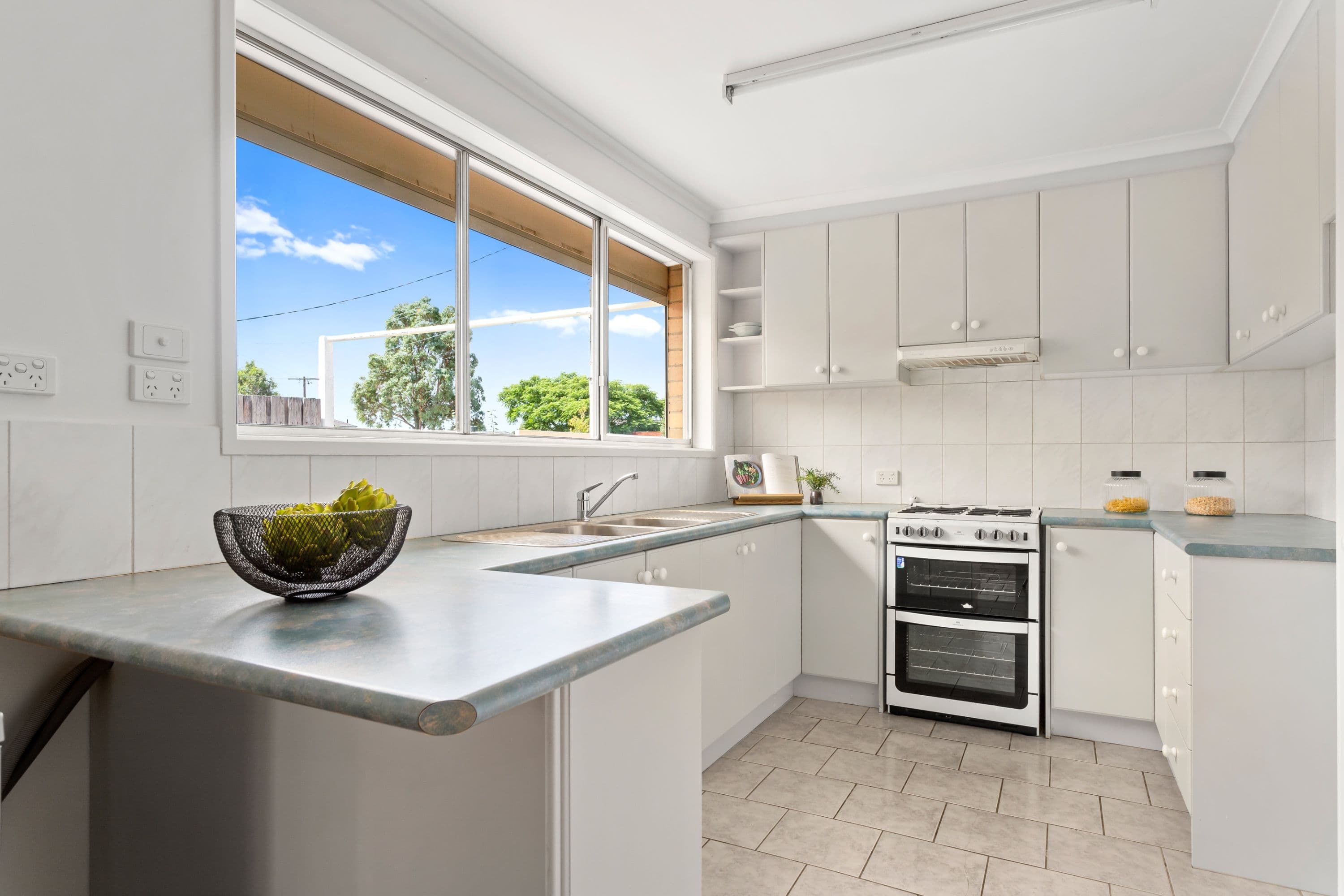 1 Delatite Close, Epping VIC 3076, Epping - Thumbnail 7