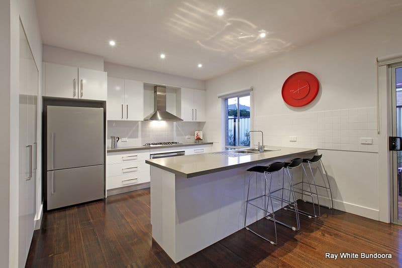 19 Anglers Drive, EPPING VIC 3076, Epping - Thumbnail 4