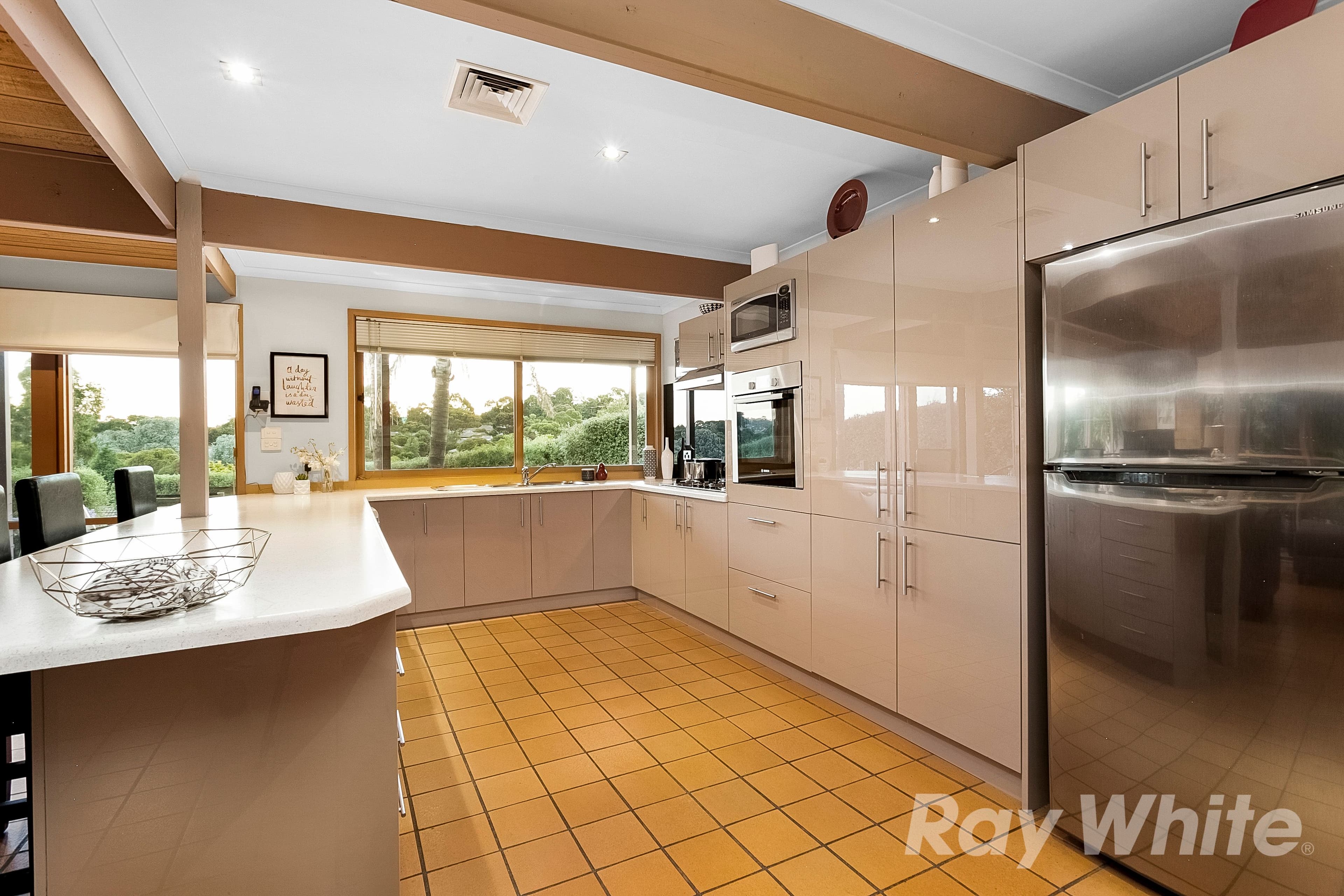 3 Nerita Court, Wheelers Hill VIC 3150, Wheelers Hill - Thumbnail 2