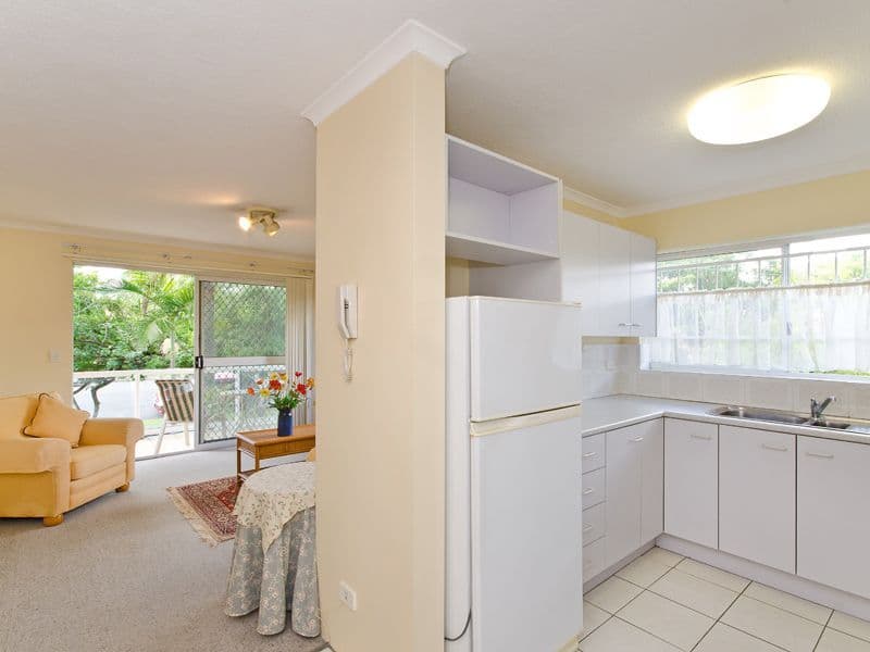 23 Leslie Street, NUNDAH QLD 4012, Nundah - Thumbnail 3