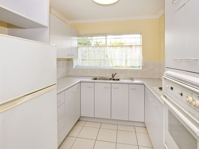23 Leslie Street, NUNDAH QLD 4012, Nundah - Thumbnail 5