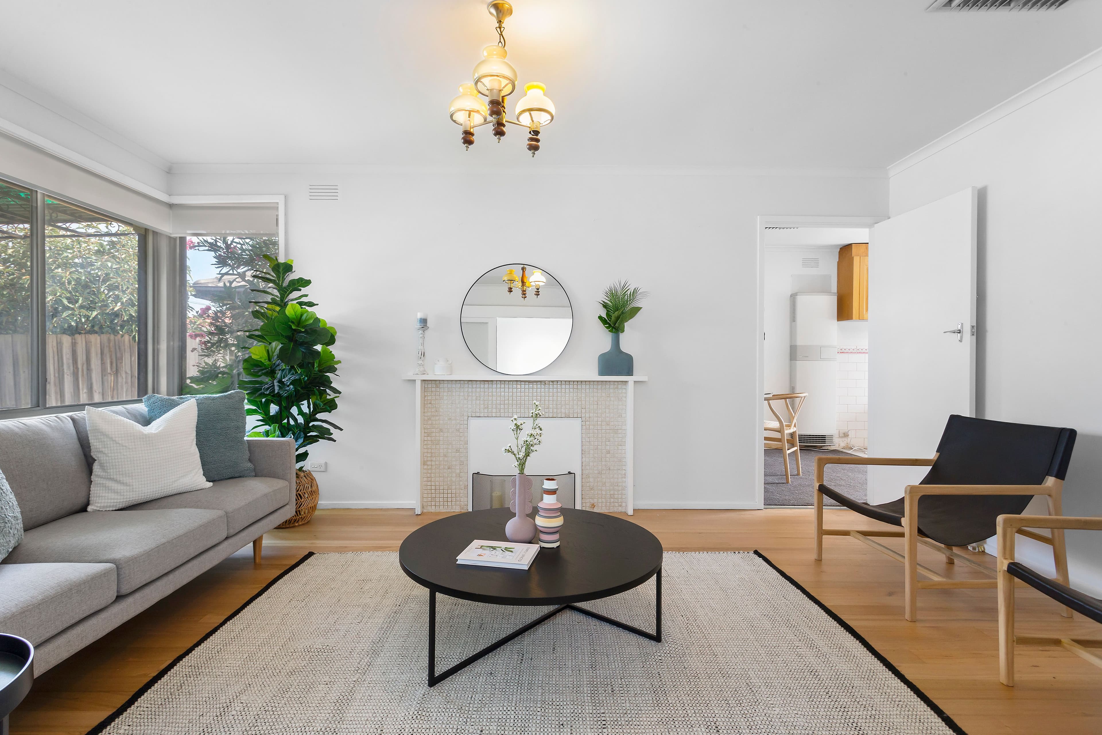7 Luzon Court, Lalor VIC 3075, Lalor - Thumbnail 2