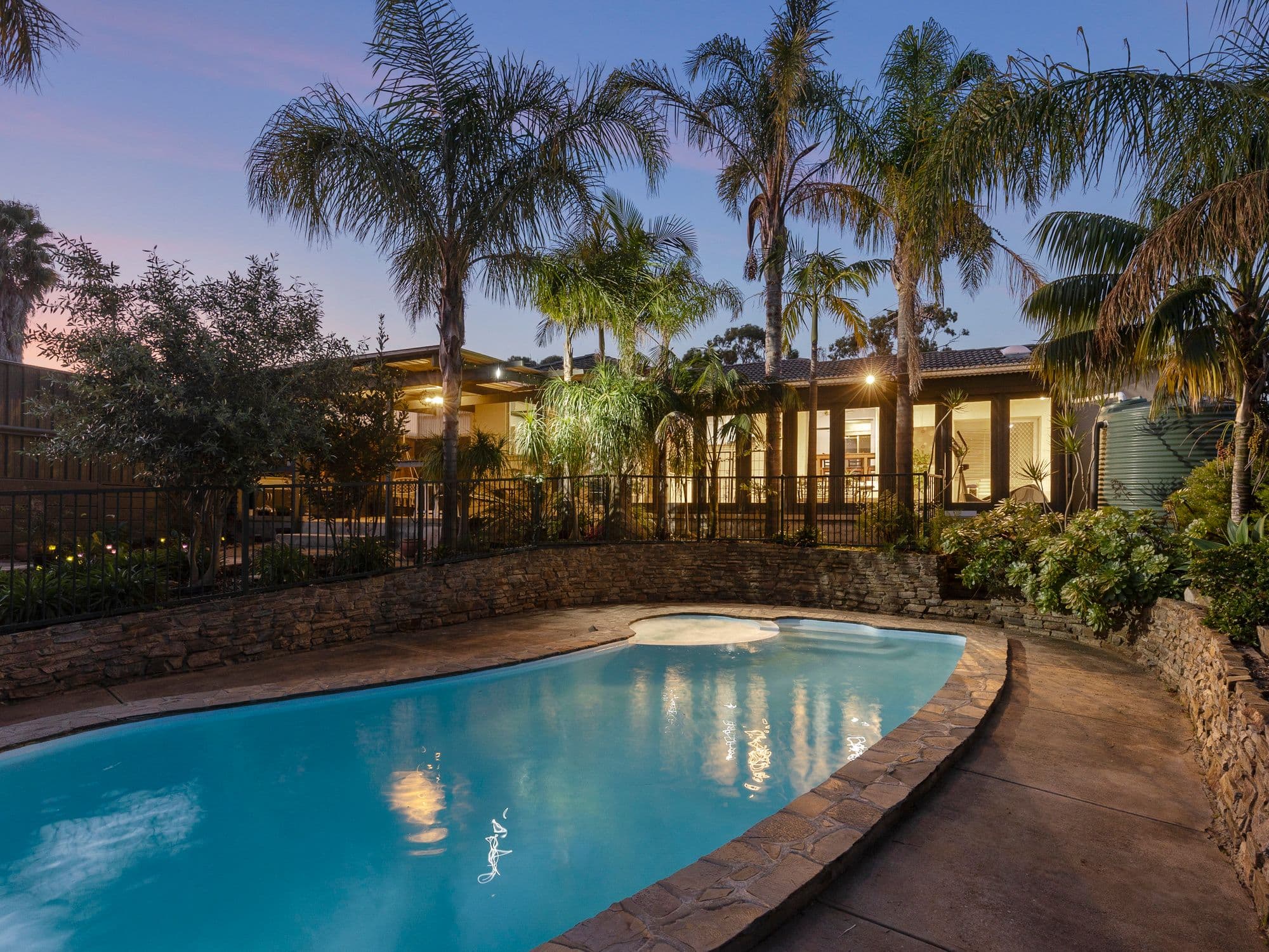384 Honeypot Road, Huntfield Heights SA 5163, Huntfield Heights - Image 1