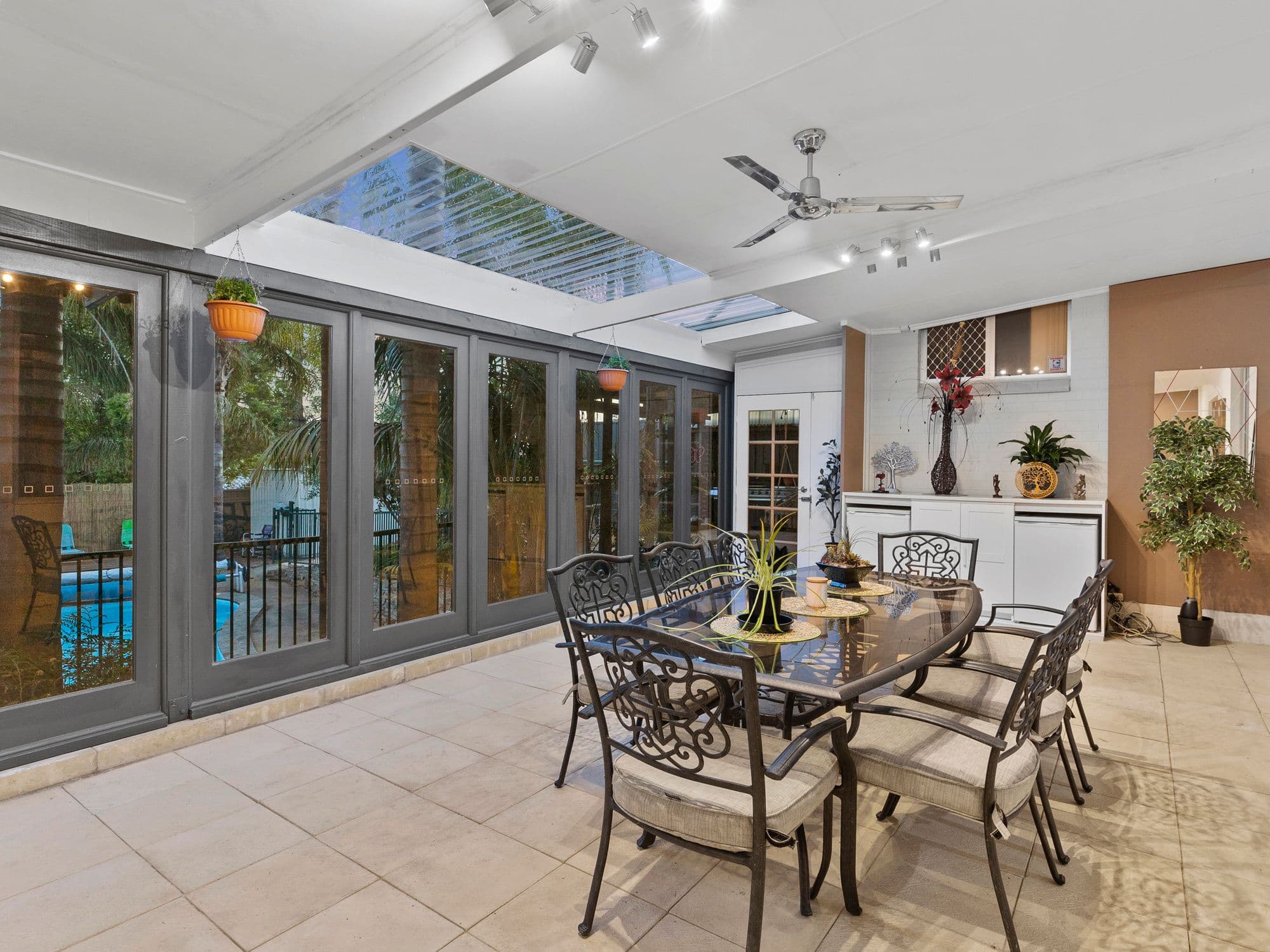 384 Honeypot Road, Huntfield Heights SA 5163, Huntfield Heights - Thumbnail 3