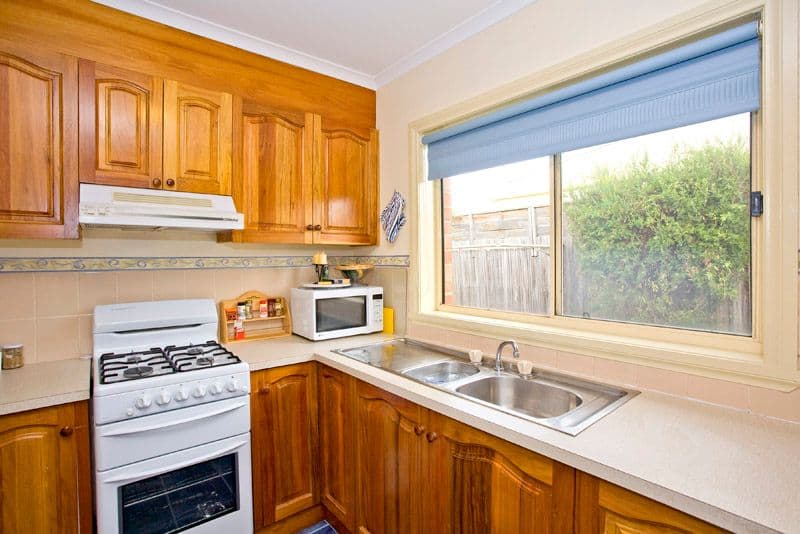 15 Thompson Street, WHITTINGTON VIC 3219, Whittington - Thumbnail 3
