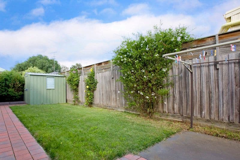 15 Thompson Street, WHITTINGTON VIC 3219, Whittington - Thumbnail 5