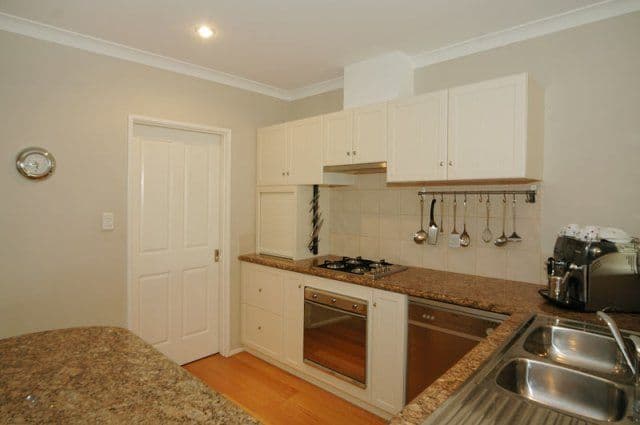 6 Juniper Bank Way, SUBIACO WA 6008, Subiaco - Thumbnail 6