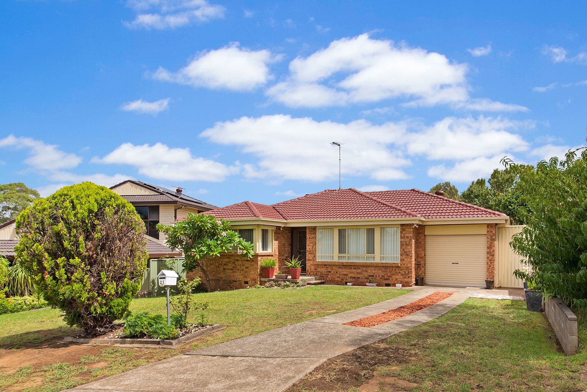 21 Elgin Avenue, St Andrews - Image 1