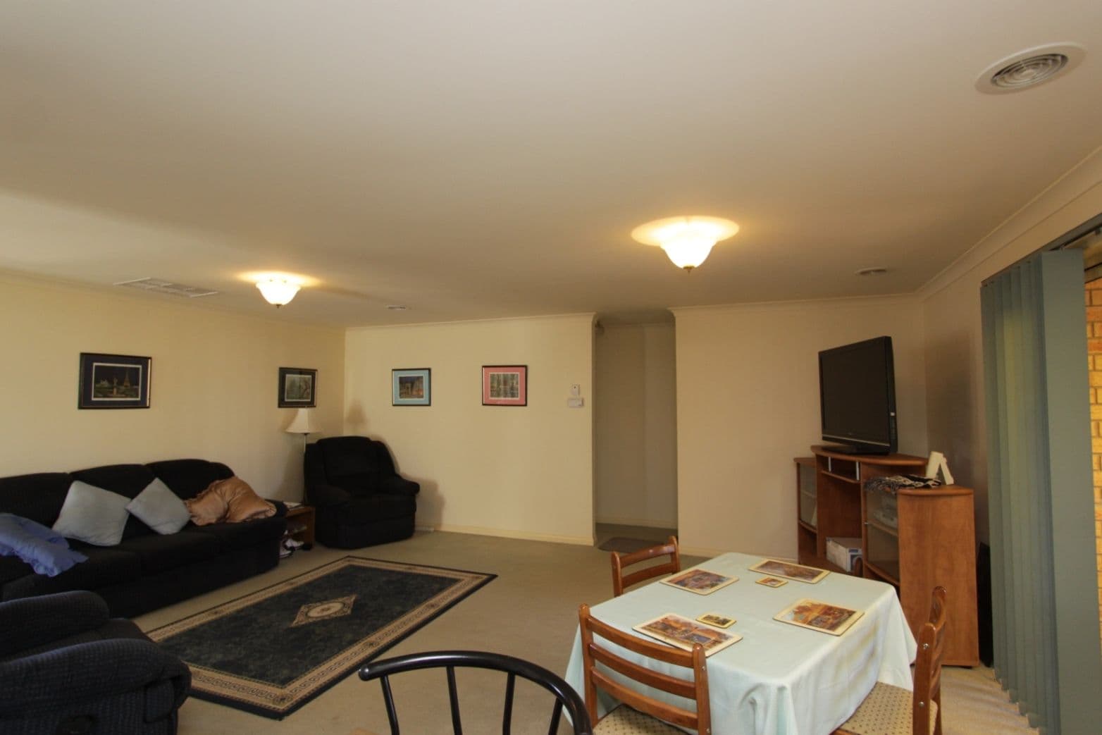 19 Cassandra Crescent, EPSOM VIC 3551, Epsom - Thumbnail 3